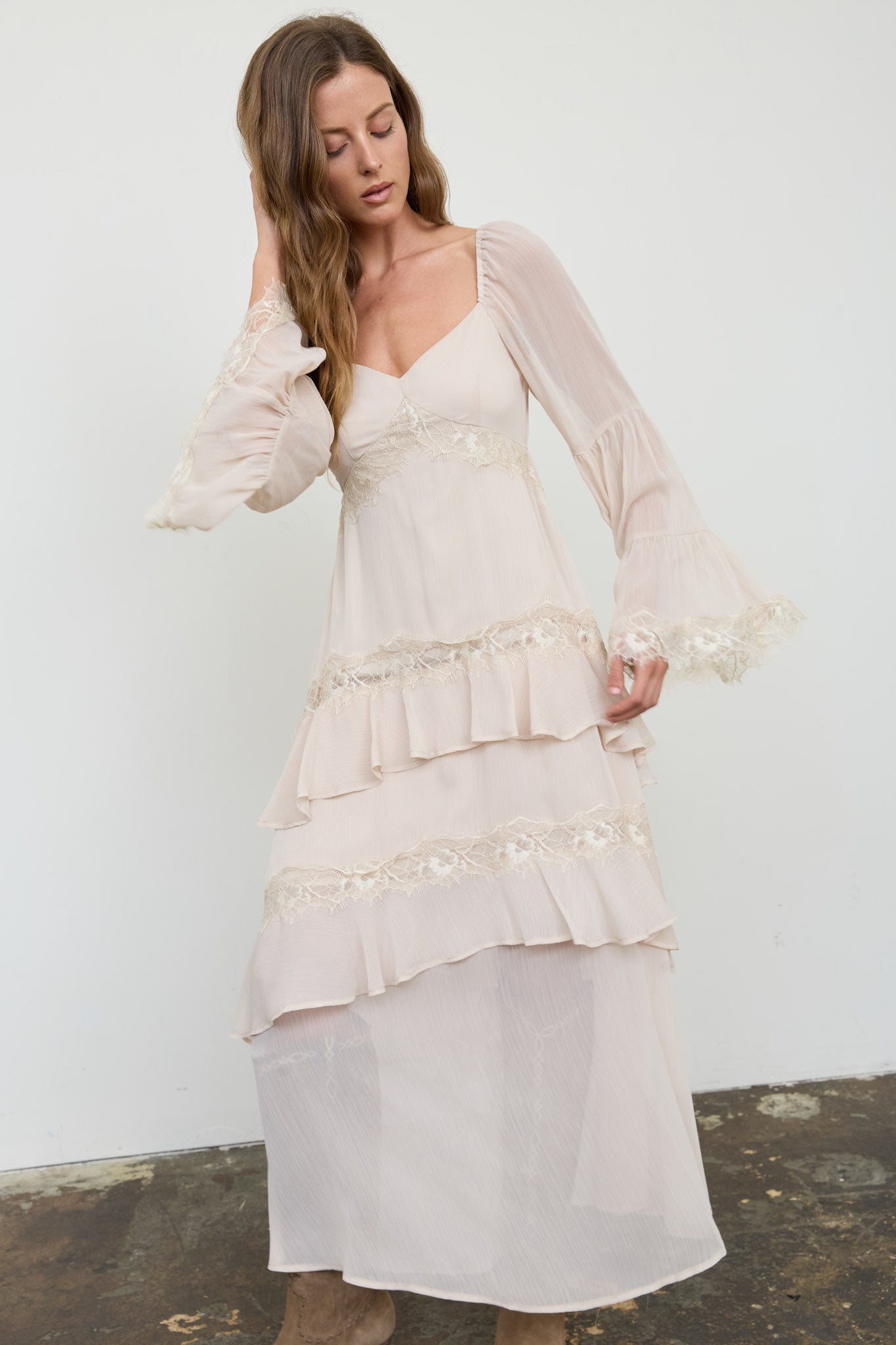 RUFFLE TIERED LACE TRIM LONG SLEEVE MIDI DRESS (PRE-ORDER)