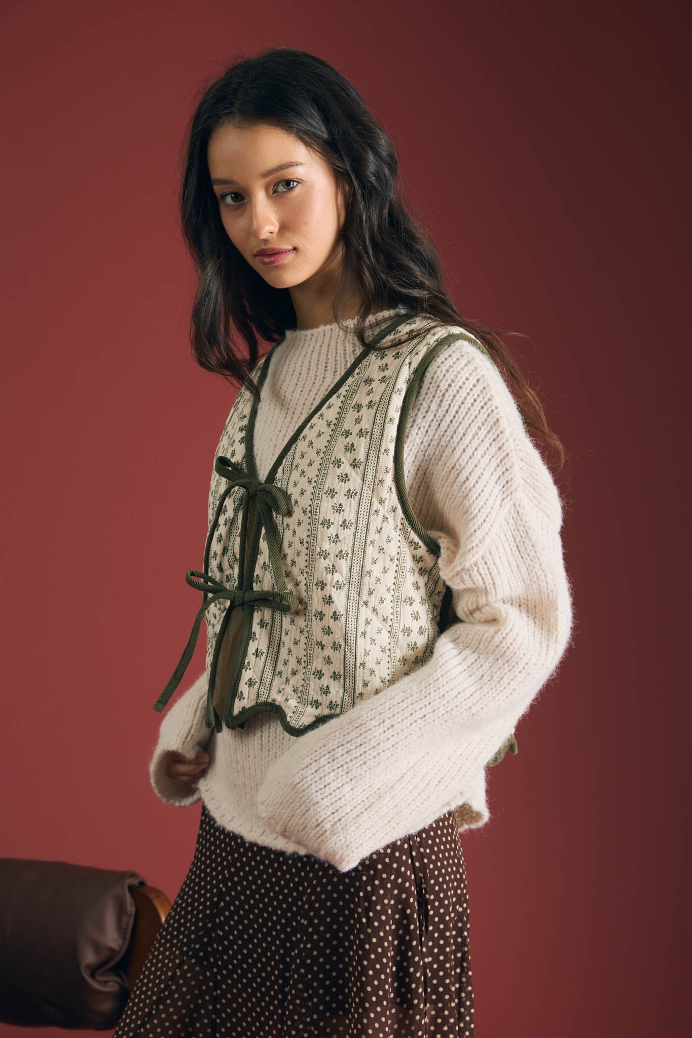 STRIPE FLORAL FRONT TIE QUILTED VEST