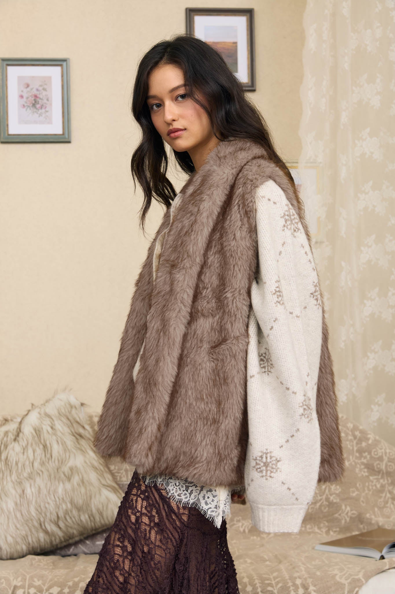 FAUX FUR SHAWL VEST (PRE-ORDER)