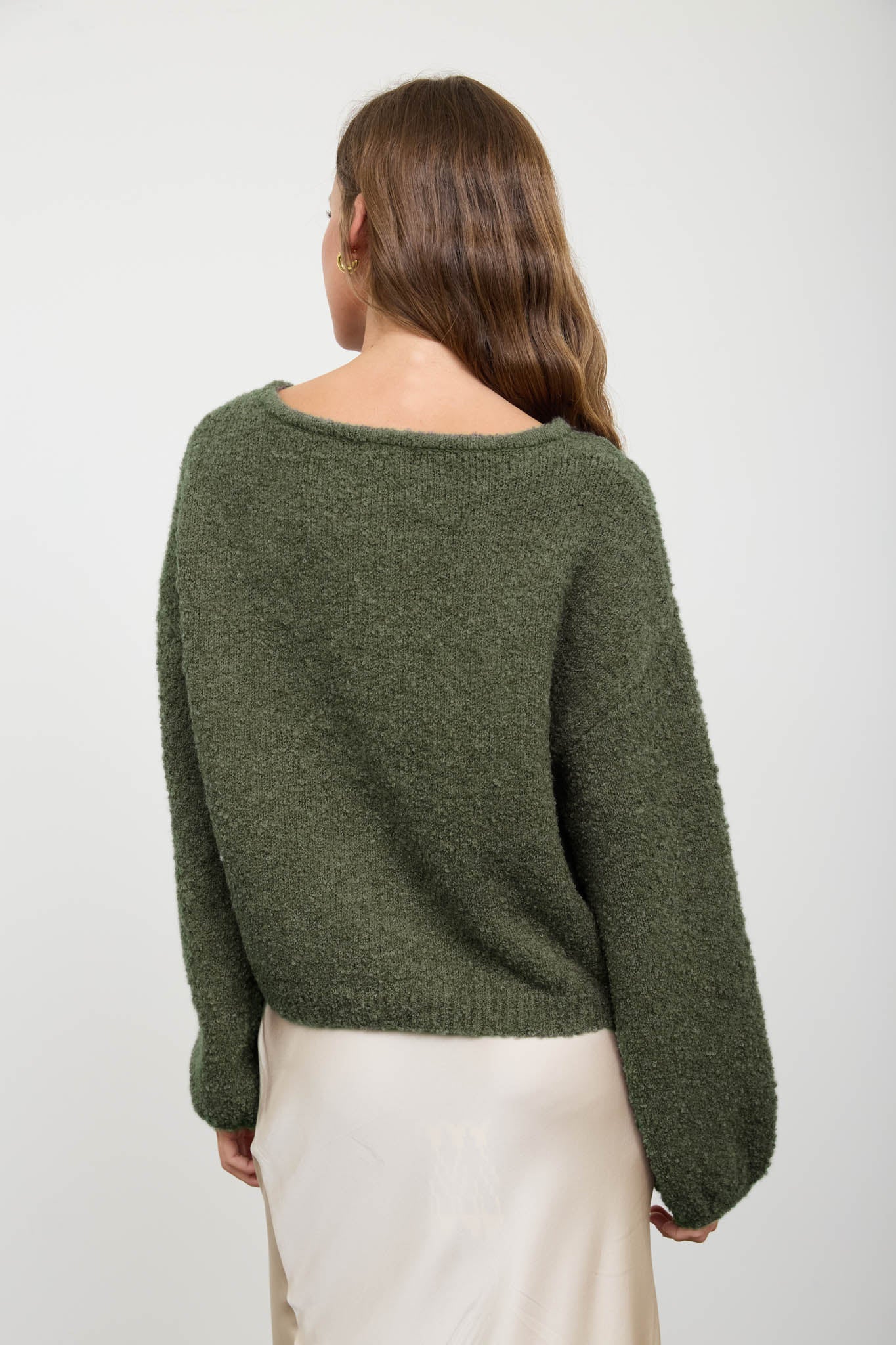LONG SLEEVE FUZZY KNIT PULLOVER SWEATER (PRE-ORDER)