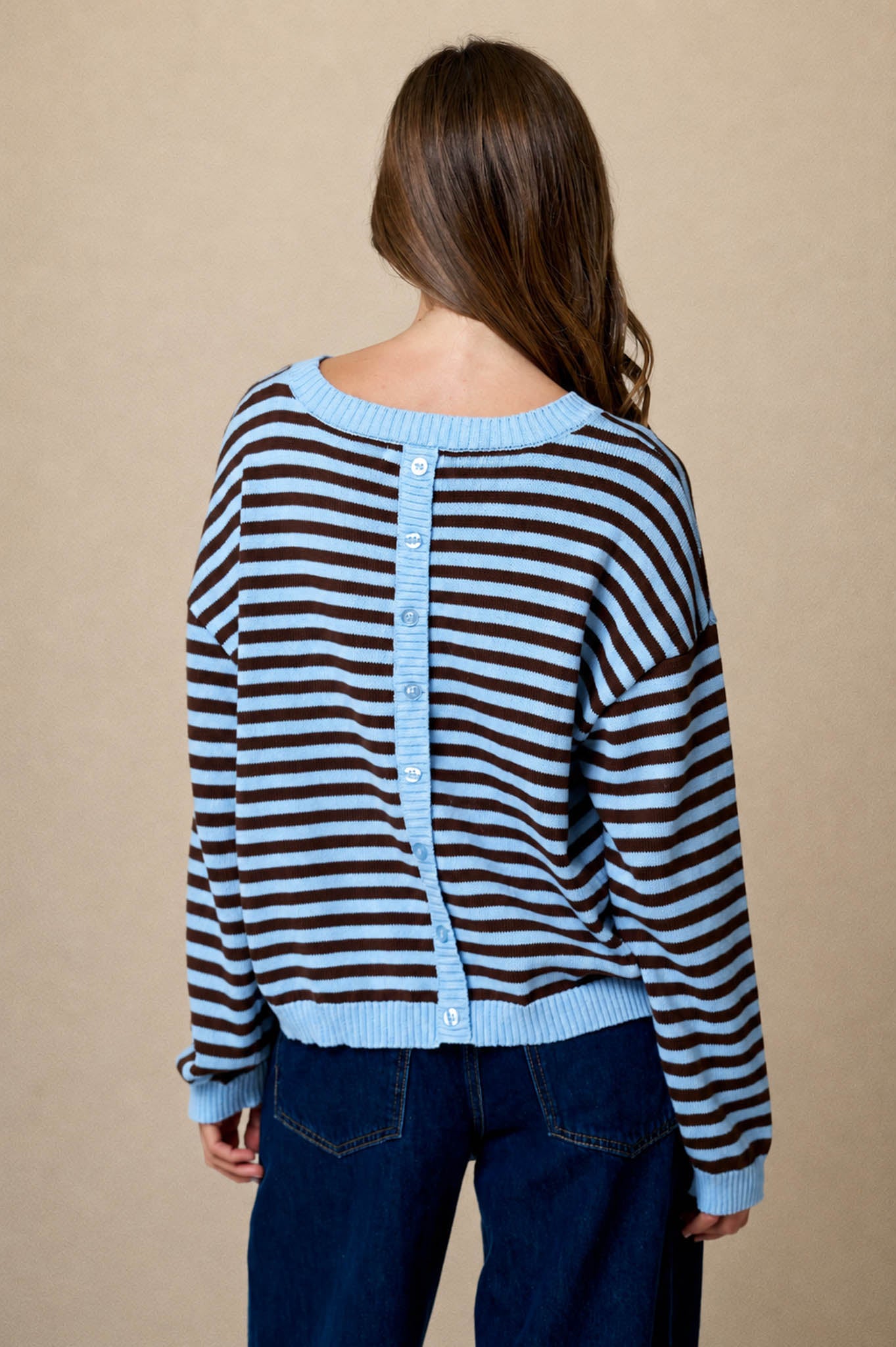 STRIPE RELAXED BACK BUTTON DETAIL KNIT SWEATER