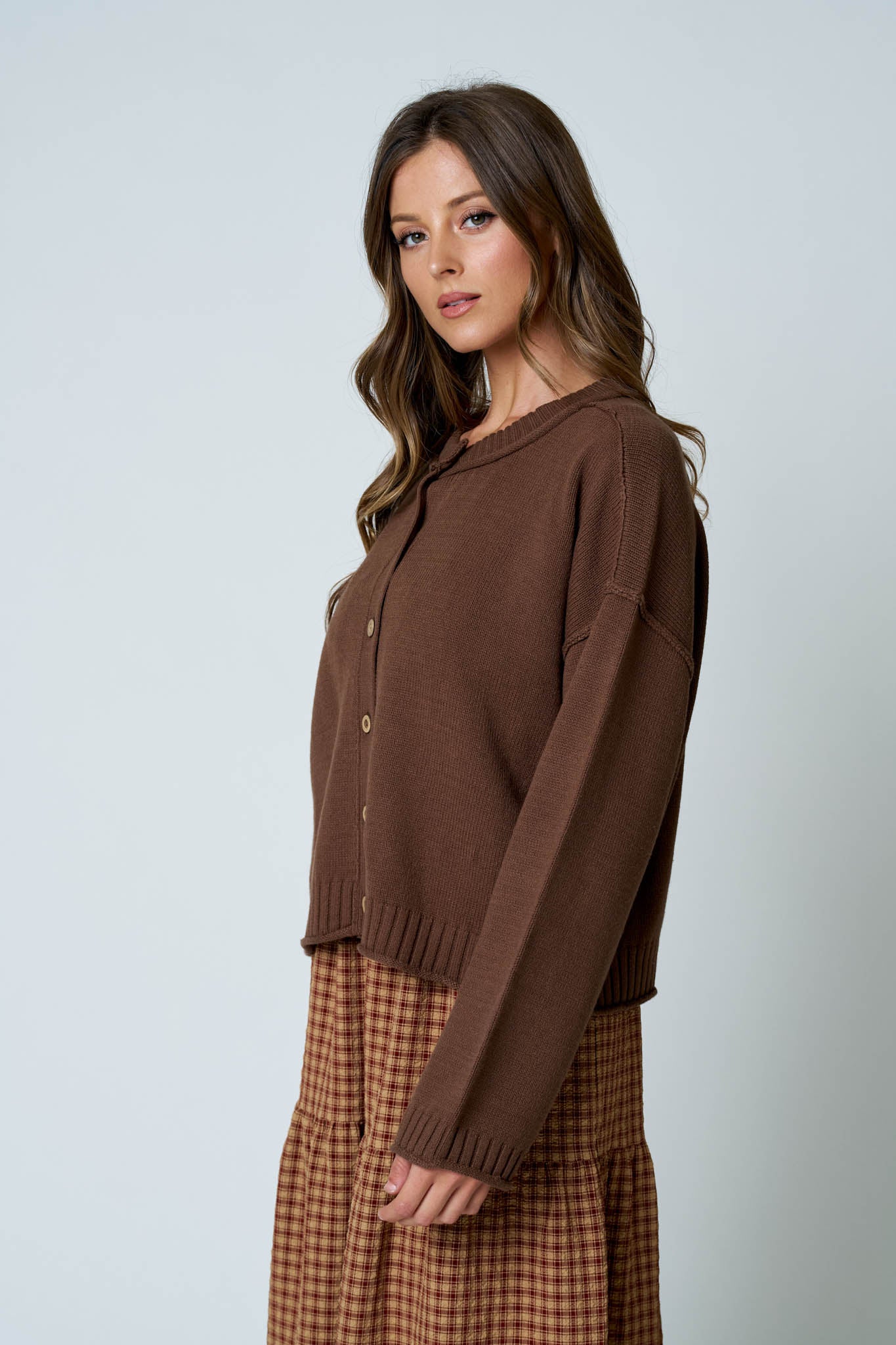 RAW EDGE EXPOSED SEAM BUTTON DOWN KNIT CARDIGAN