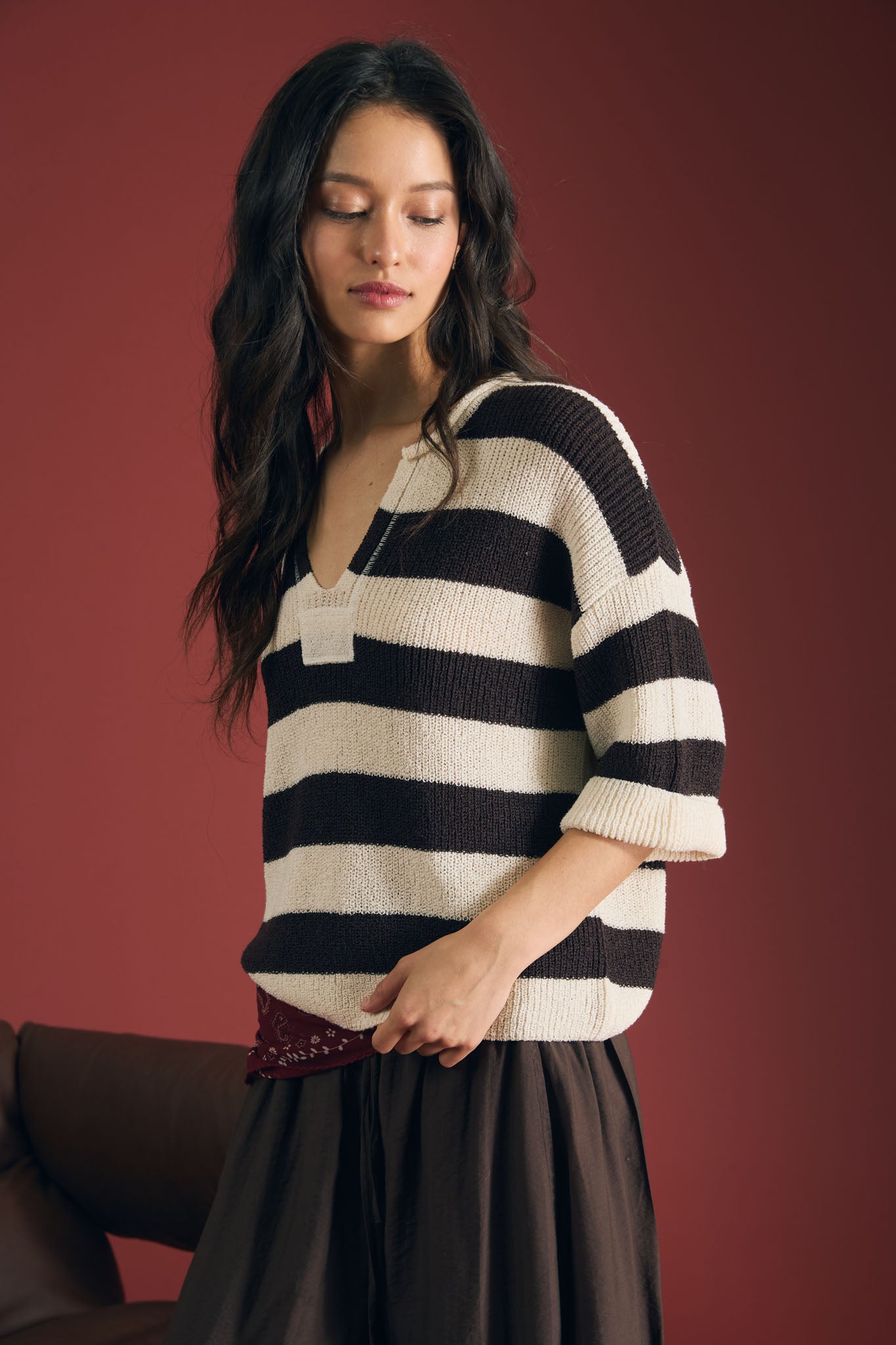 WIDE STRIPE RAW SPLIT NECK SHORT SLEEVE SWEATER (PRE-ORDER)