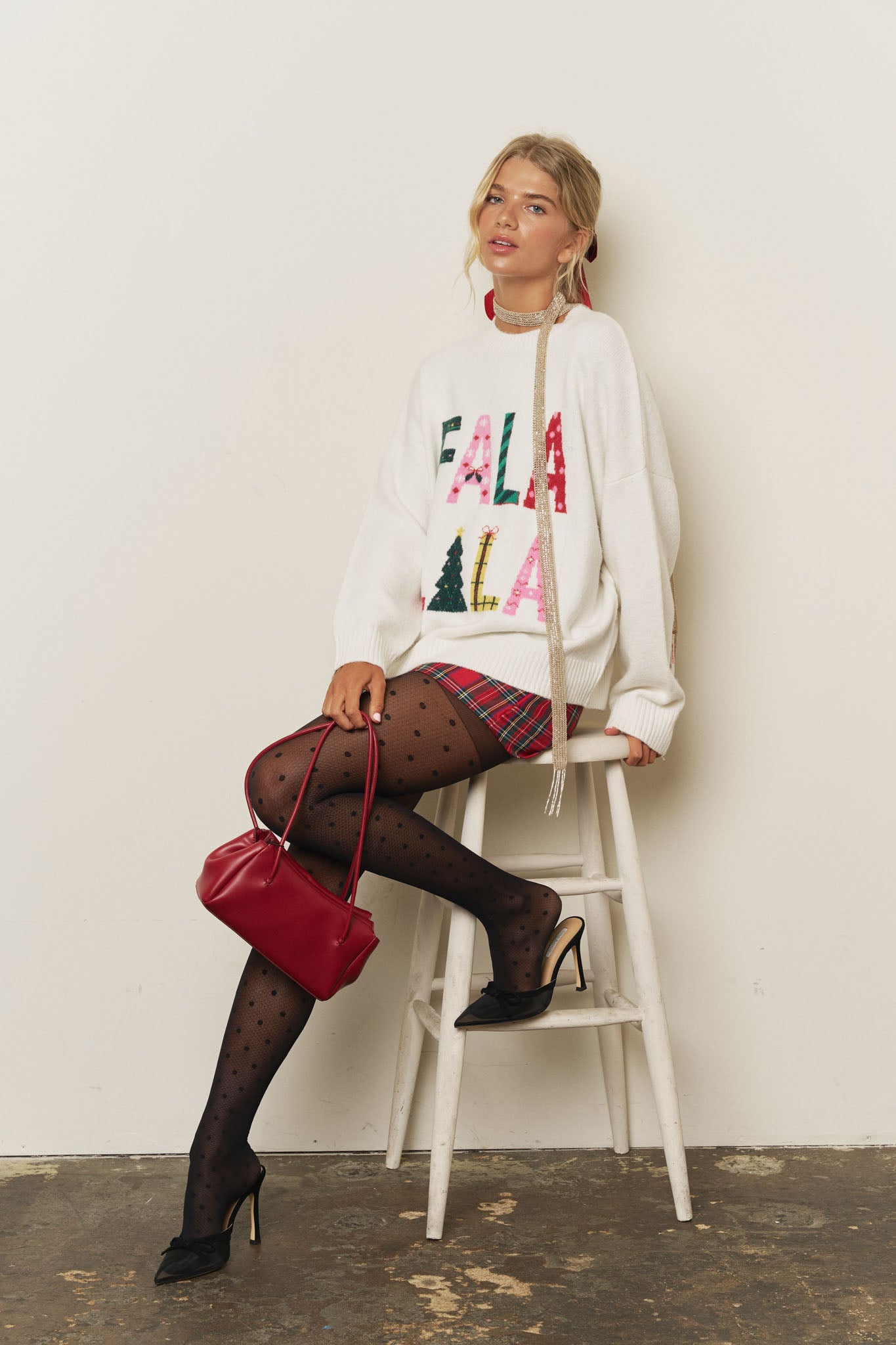 FA LA LA CHRISTMAS CREW NECK SWEATER (PRE-ORDER)