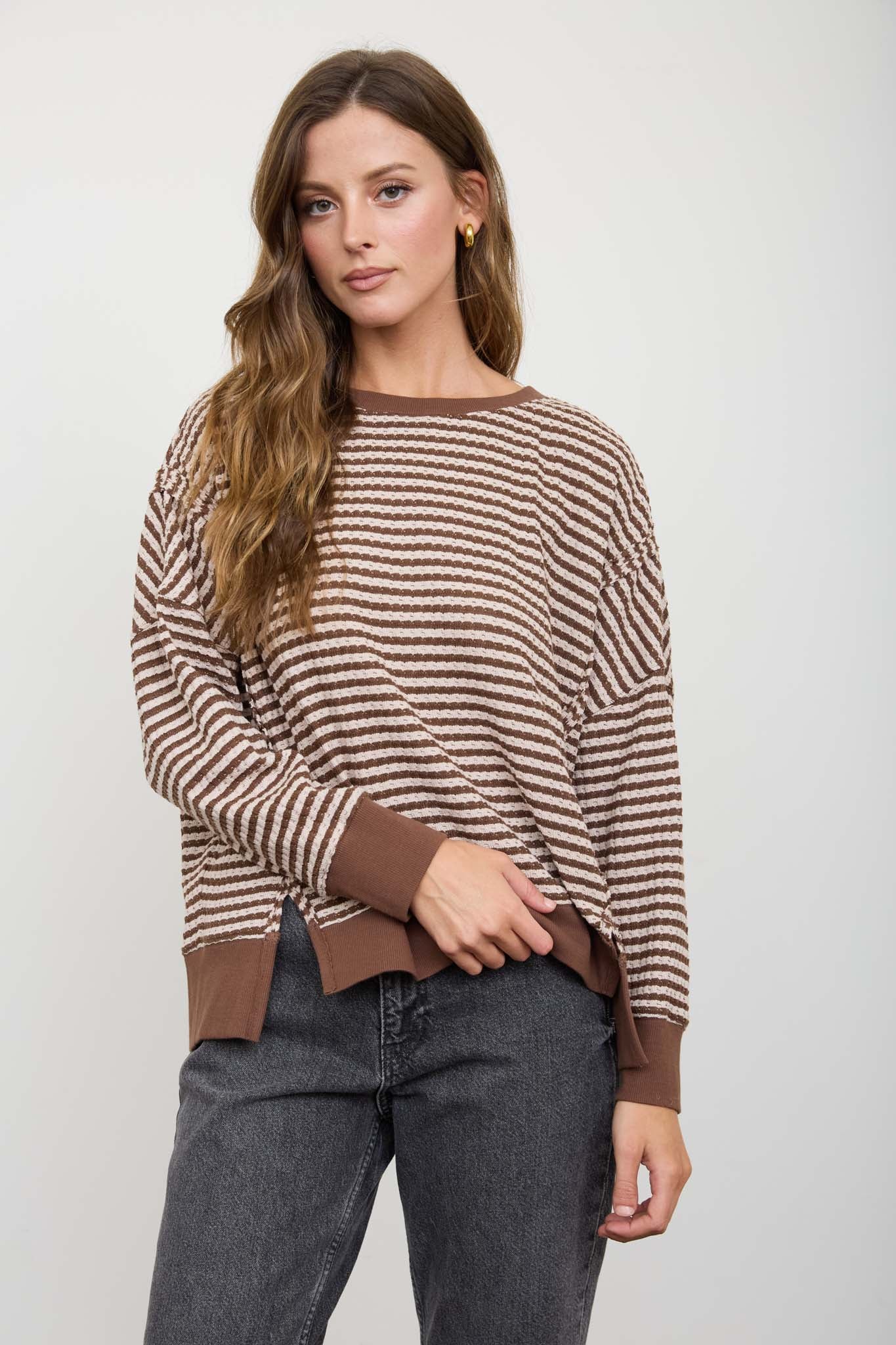 STRIPE EXPOSED SEAM SPLIT HEM LONG SLEEVE KNIT TOP (PRE-ORDER)