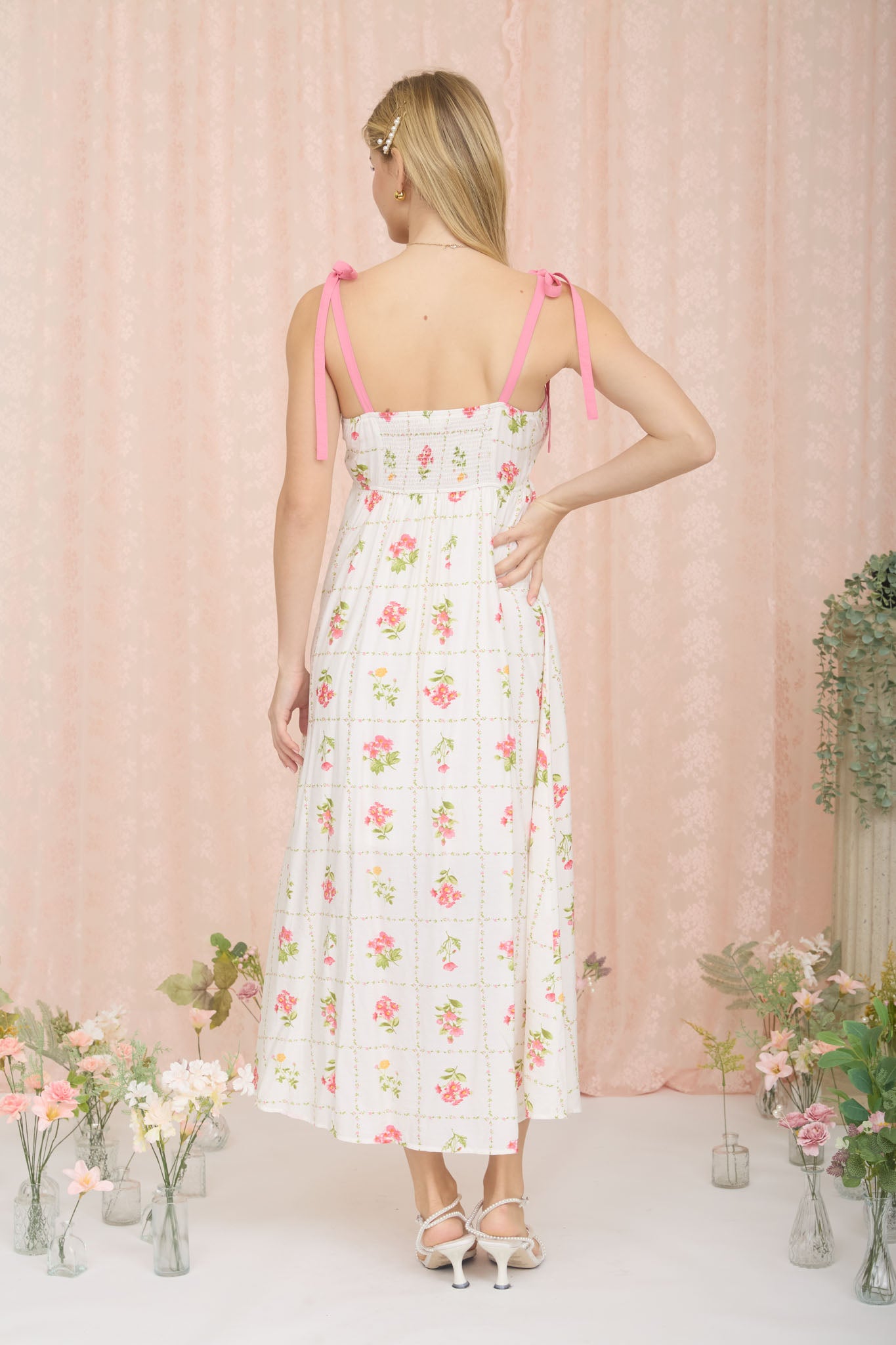 FLORAL TILE PATTERN SCALLOPED TIE STRAP MIDI DRESS