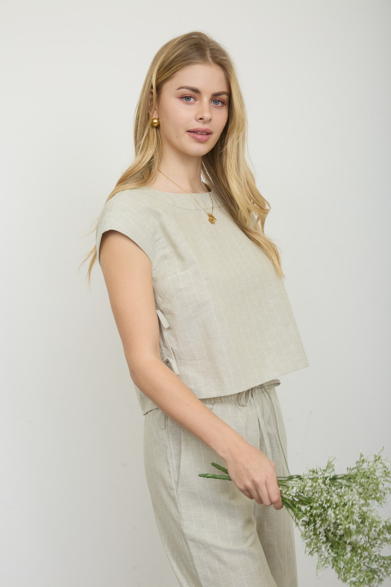 STRIPE LINEN SIDE TIE DETAIL SHORT SLEEVE TOP (PRE-ORDER)