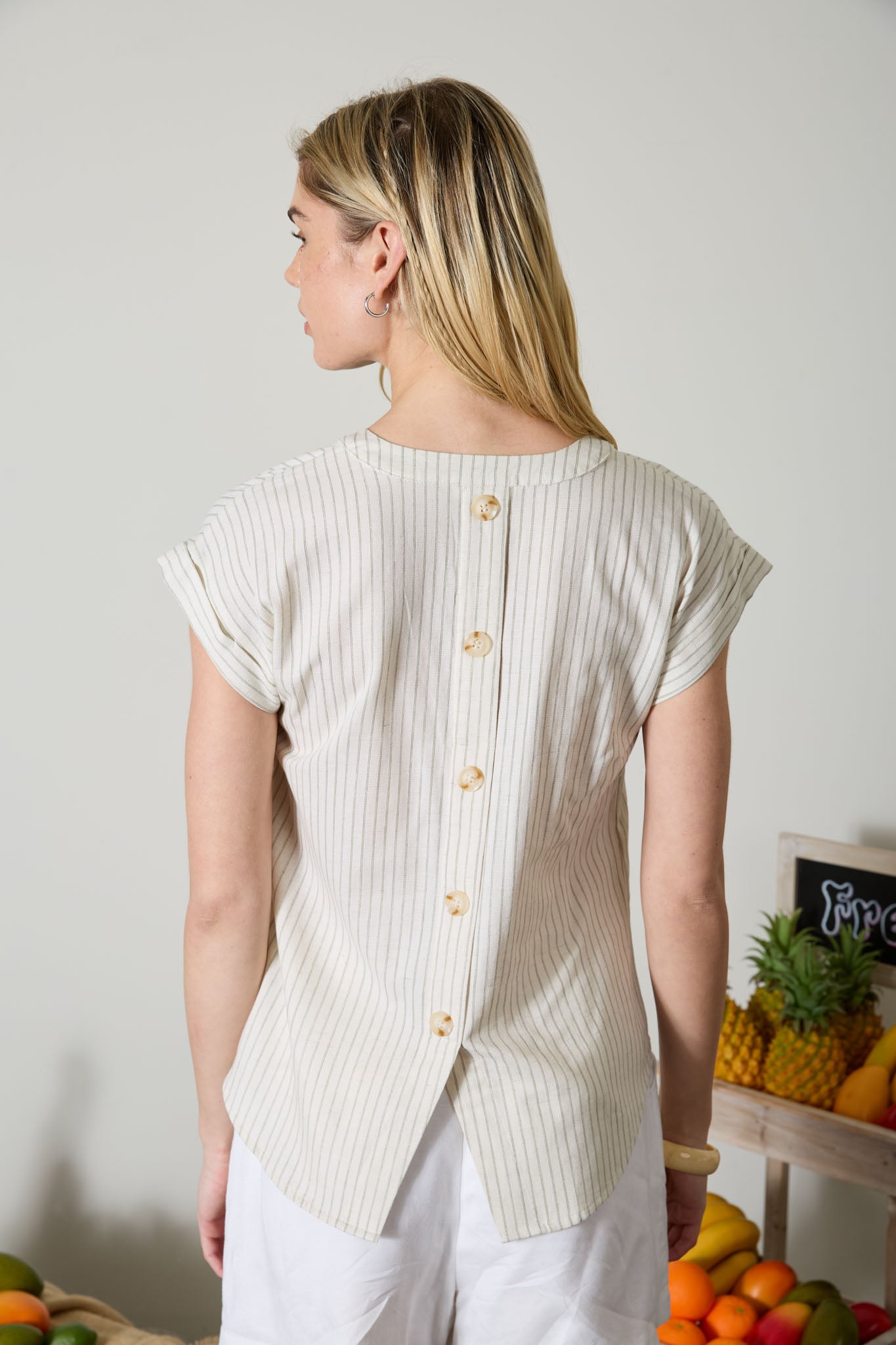 SPLIT NECK STRIPE SHORT CUFFED SLEEVE TOP