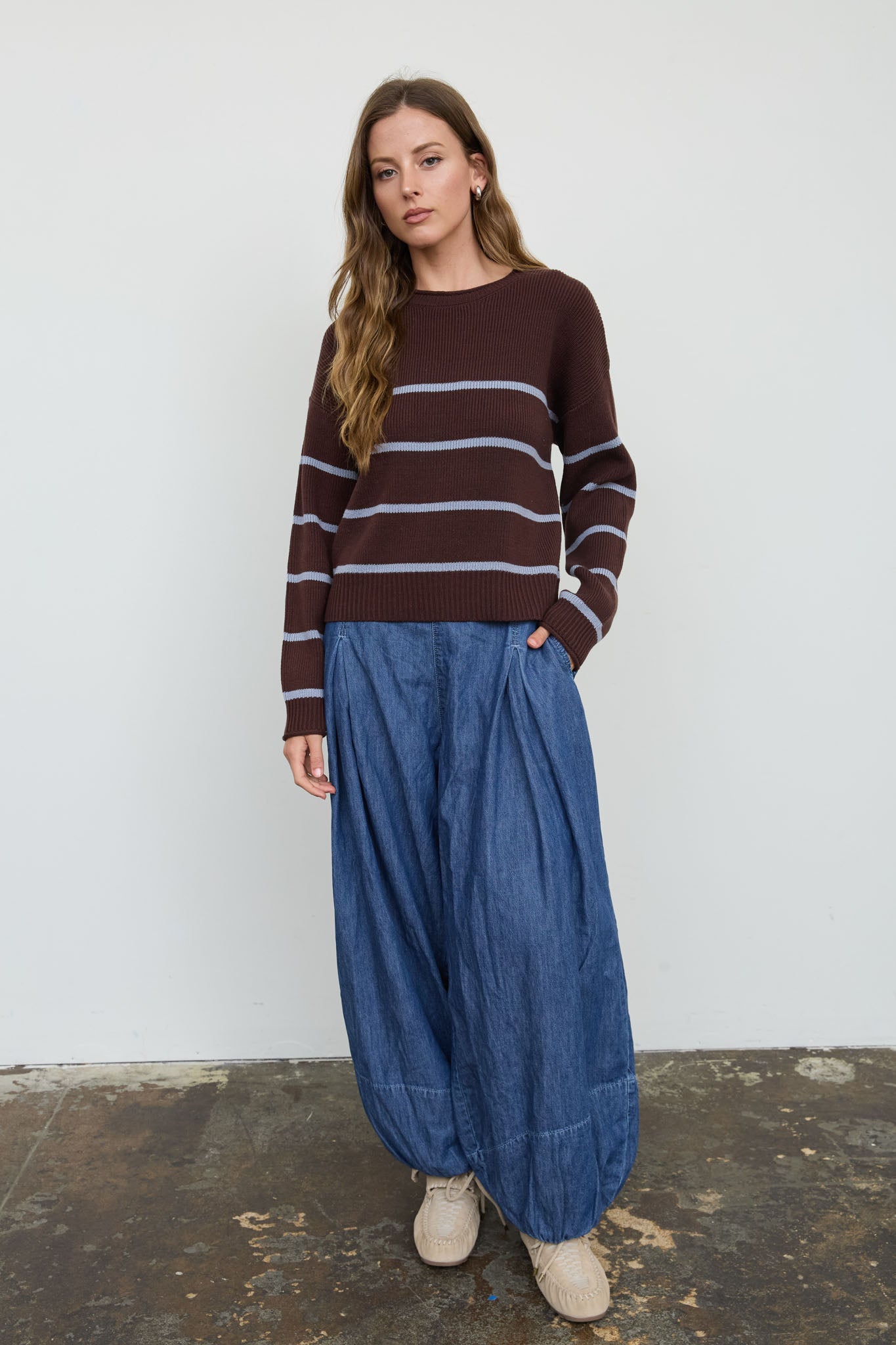 STRIPE RAW CREW NECK LONG SLEEVE SWEATER