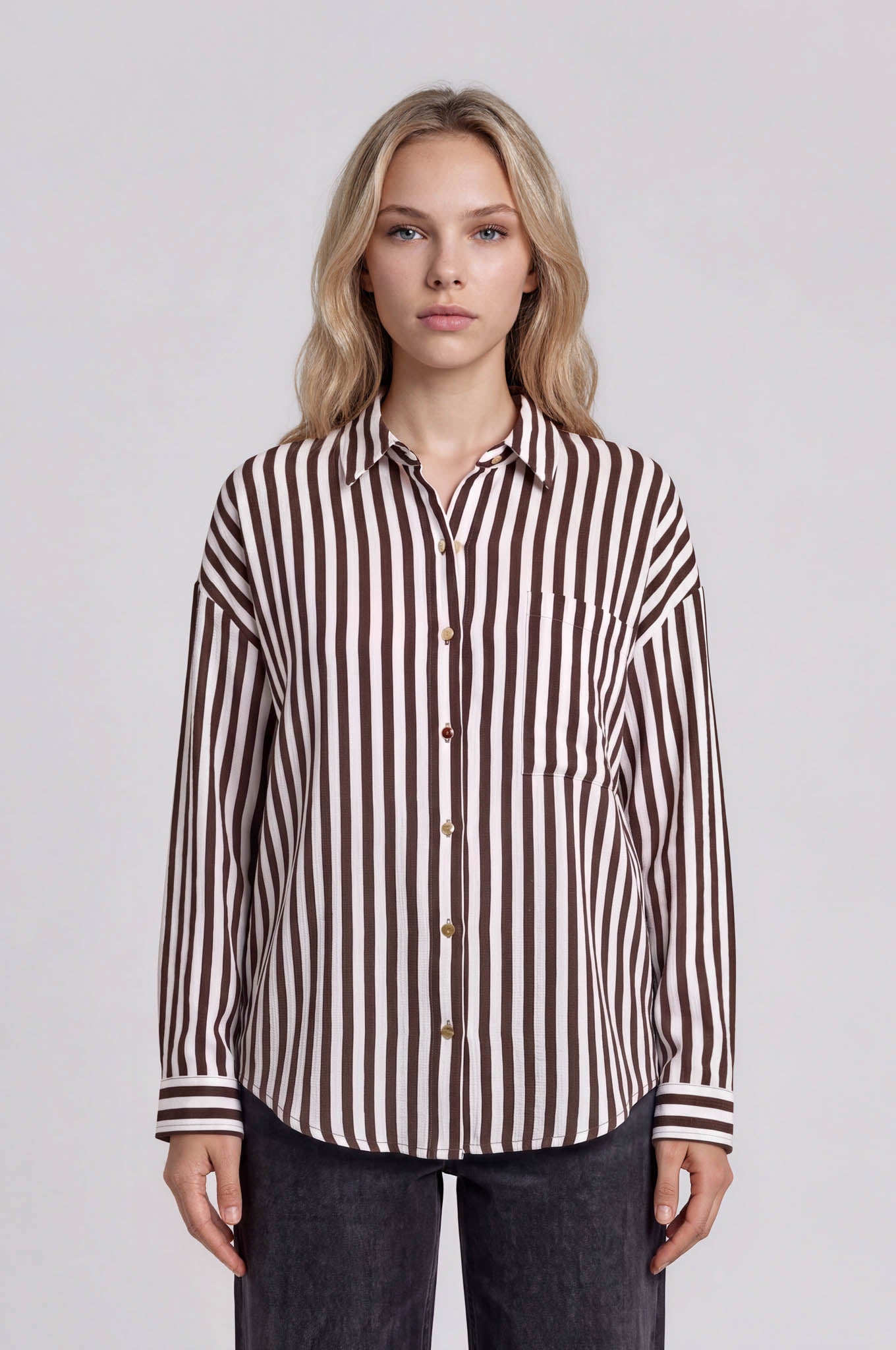 VERTICAL STRIPE COLLARED BUTTON DOWN SHIRT (PRE-ORDER)
