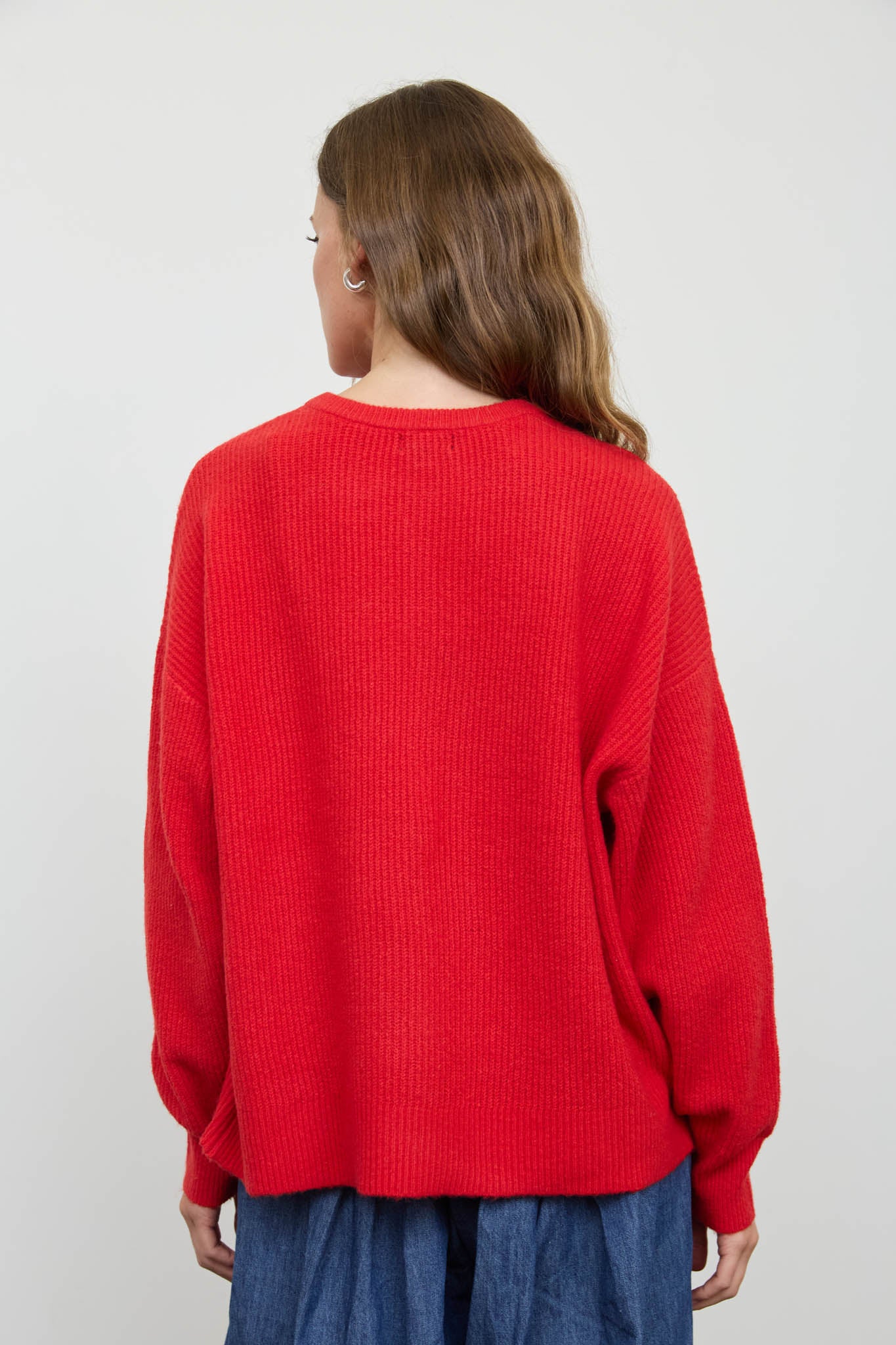 ROUND NECK BUTTON DOWN RIBBED KNIT CARDIGAN