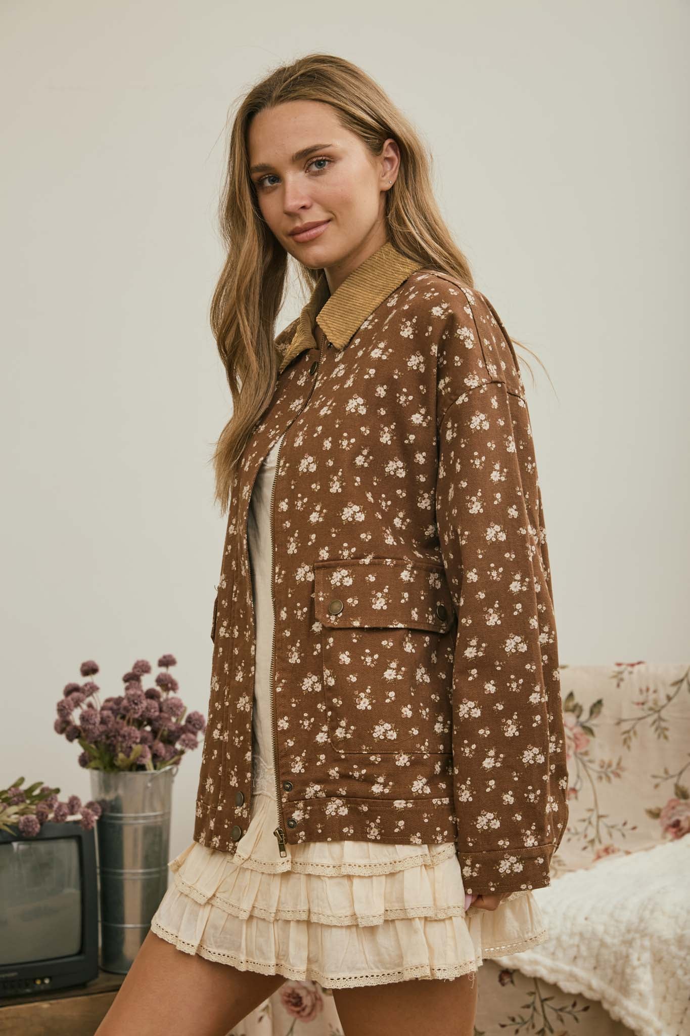 FLORAL CORDUROY COLLAR BUTTON DOWN DENIM JACKET (PRE-ORDER)