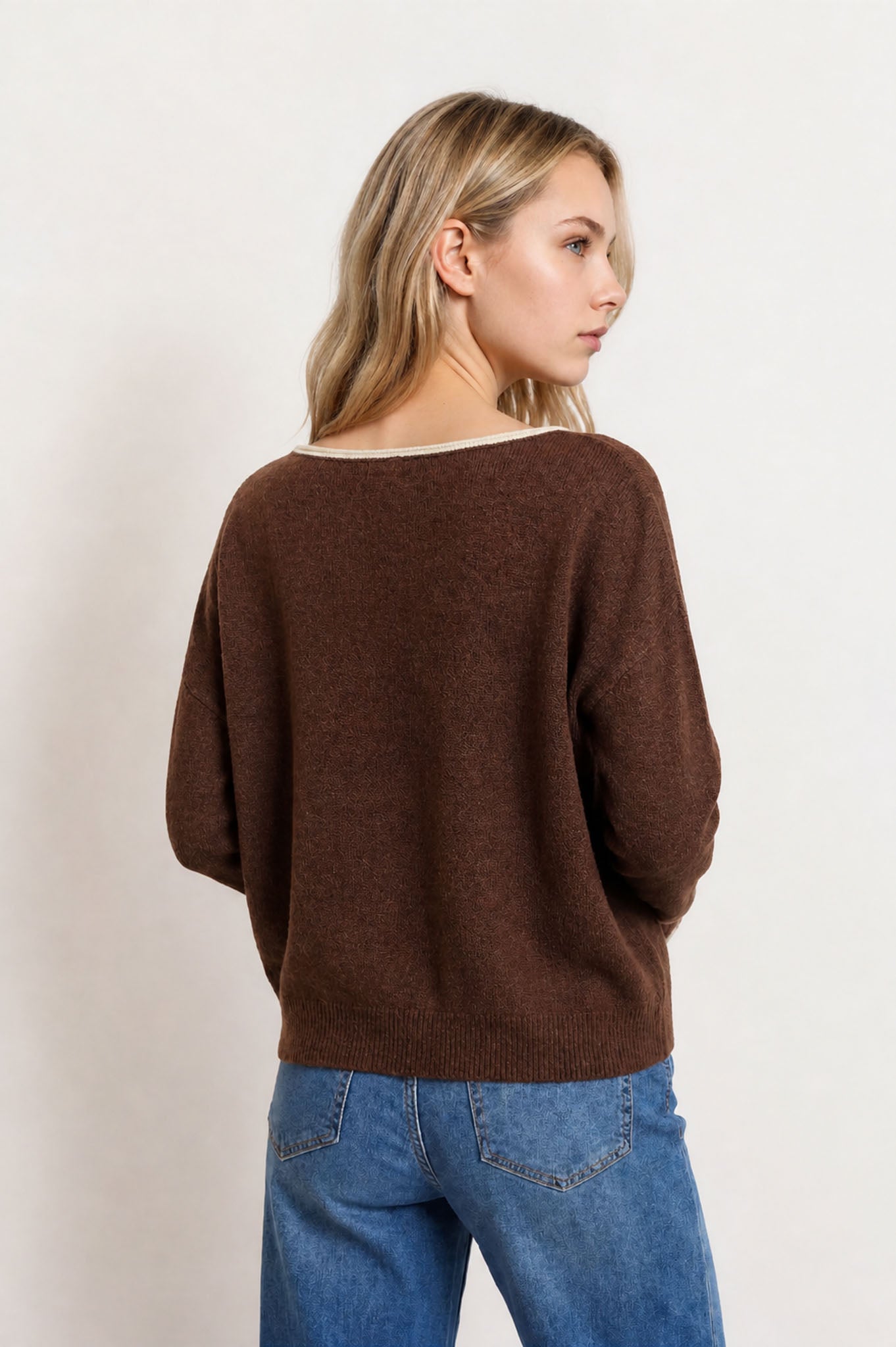 CONTRAST TRIM OFF SHOULDER LONG SLEEVE SWEATER