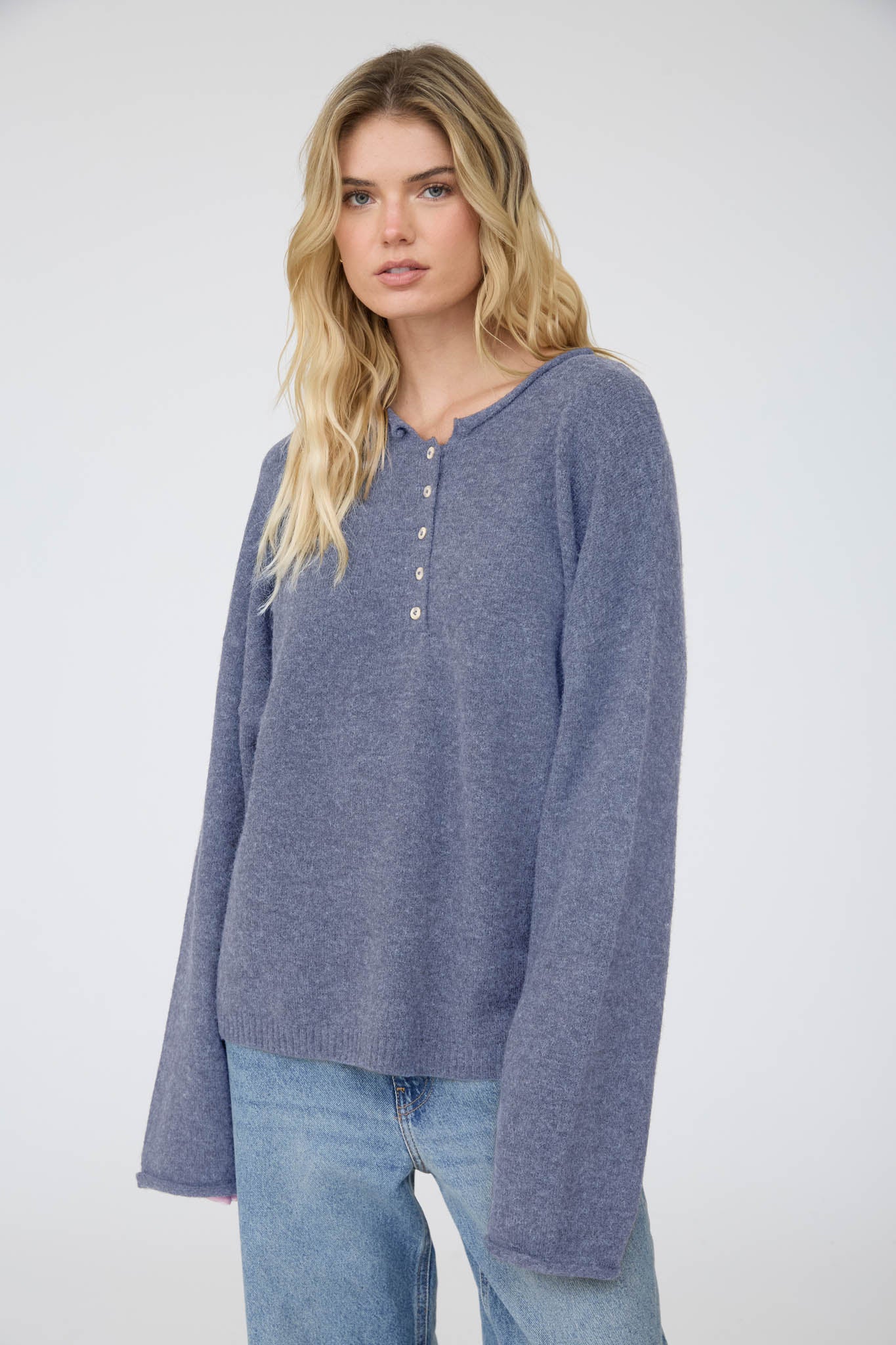 RAW ROLLED EDGE HENLEY RELAXED PULLOVER SWEATER (PRE-ORDER)