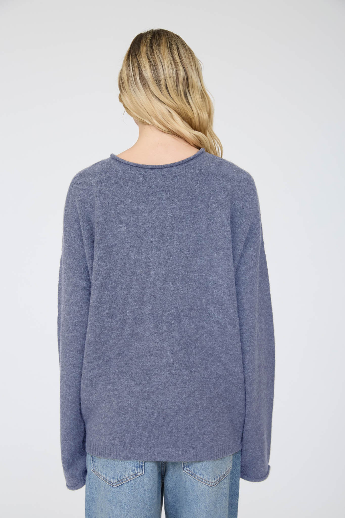 RAW ROLLED EDGE HENLEY RELAXED PULLOVER SWEATER (PRE-ORDER)