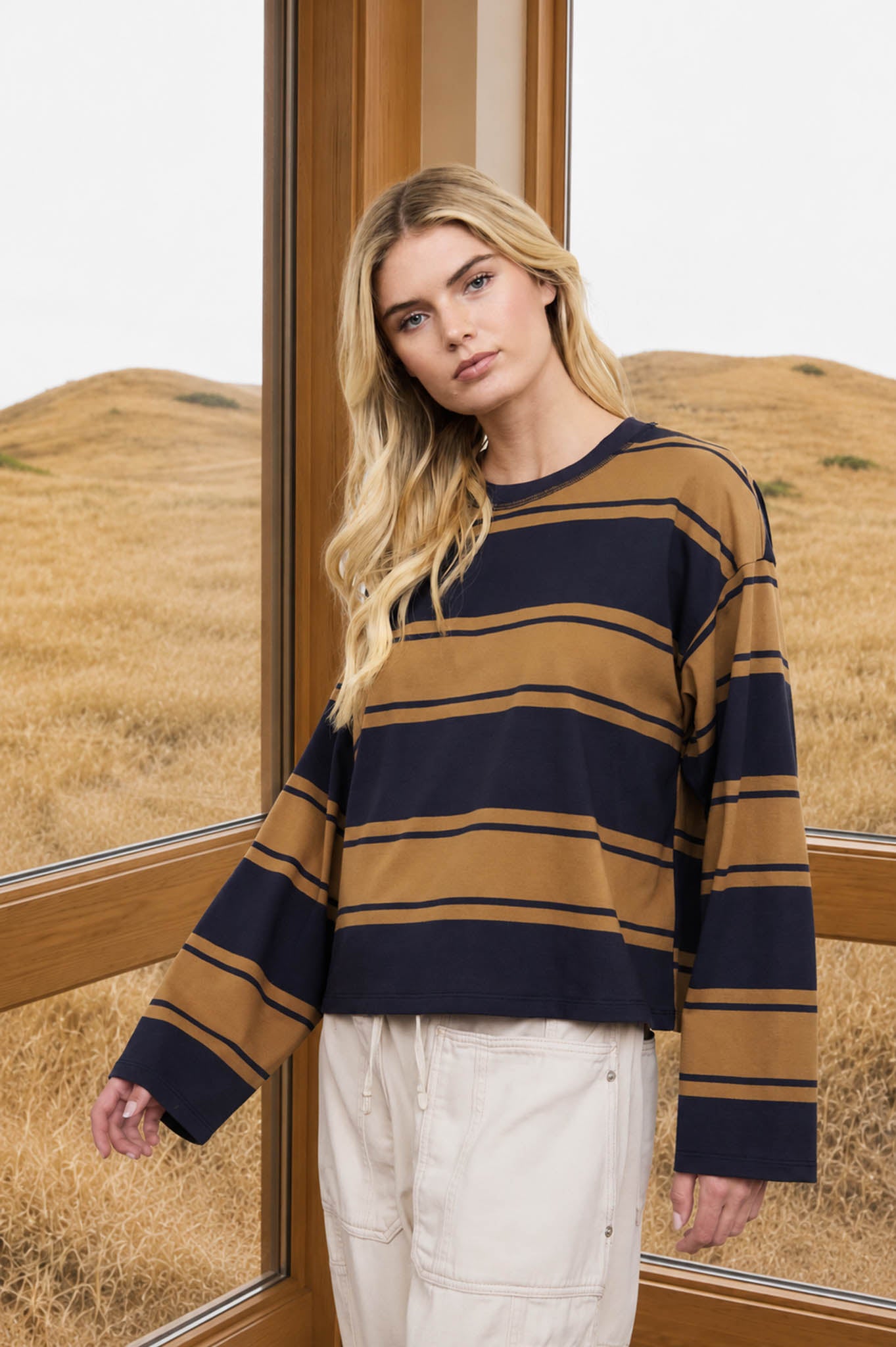 WIDE STRIPE CREW NECK LONG SLEEVE KNIT SWEATSHIRT (PRE-ORDER)