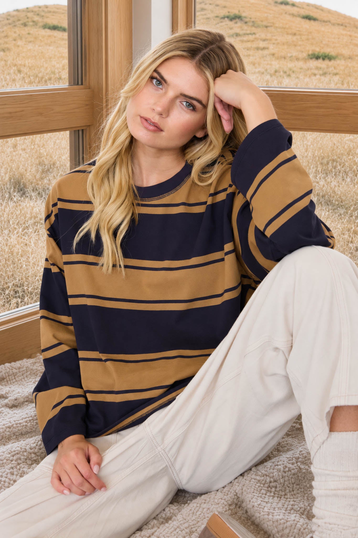 WIDE STRIPE CREW NECK LONG SLEEVE KNIT SWEATSHIRT (PRE-ORDER)