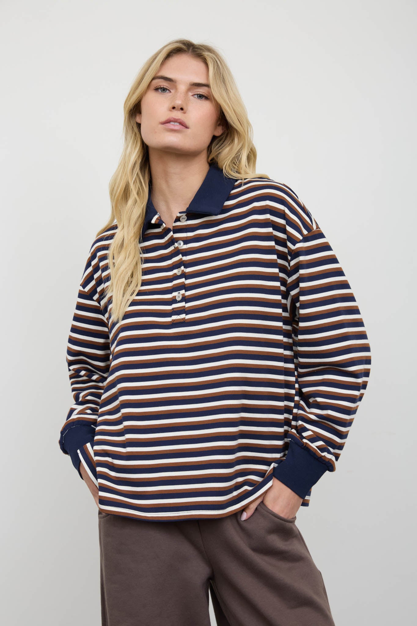 WIDE STRIPED POLO COLLAR LONG SLEEVE KNIT TOP (PRE-ORDER)