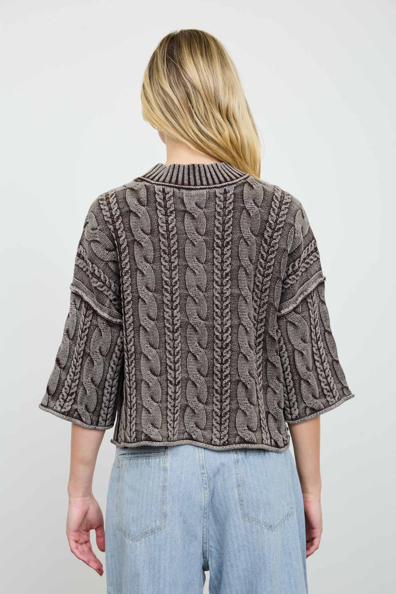 WASHED 3/4 SLEEVE TURTLENECK CABLE KNIT PULLOVER