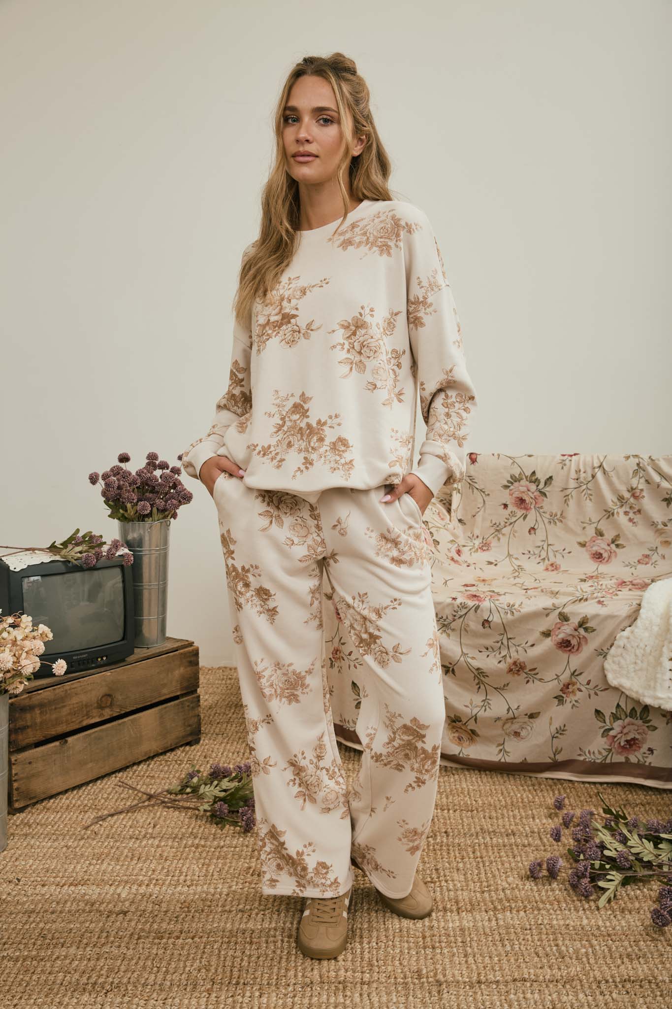 FLORAL TOILE LONG SLEEVE CREW NECK KNIT TOP (PRE-ORDER)