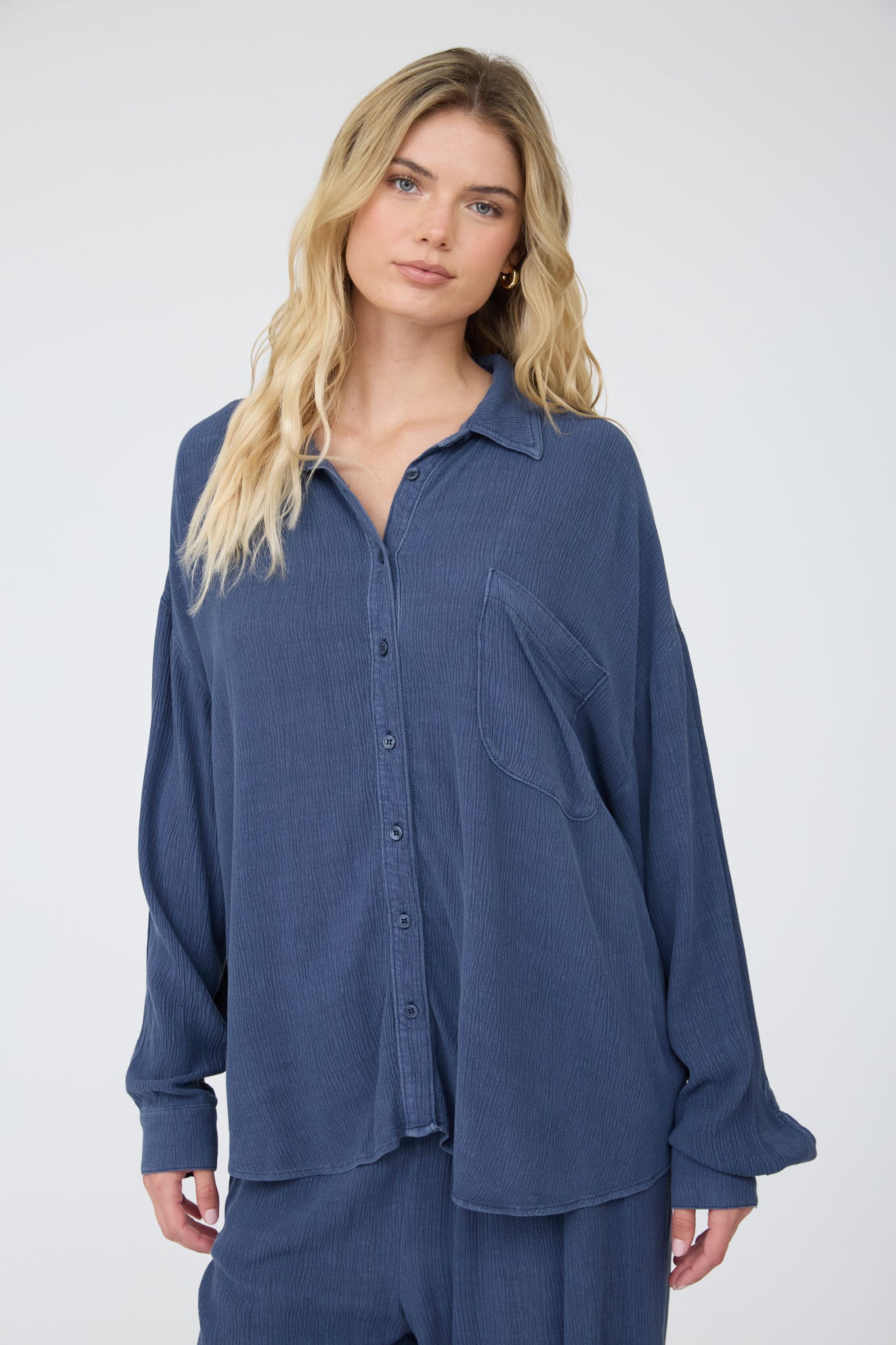 CRINKLE PLISSE COLLARED LONG SLEEVE BUTTON DOWN (PRE-ORDER)