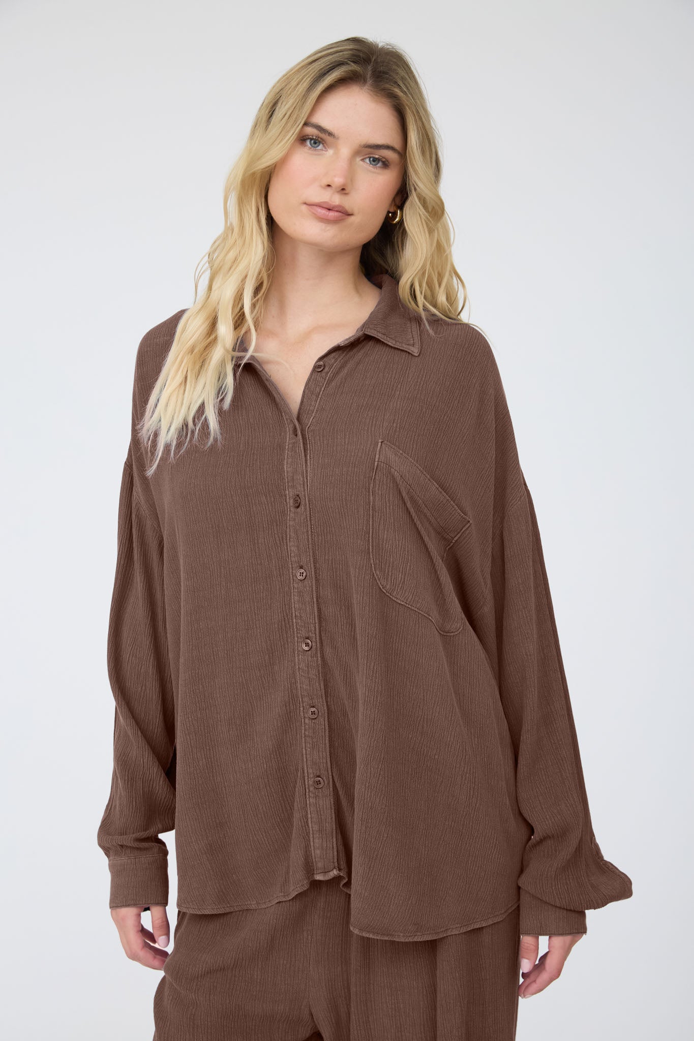 CRINKLE PLISSE COLLARED LONG SLEEVE BUTTON DOWN (PRE-ORDER)