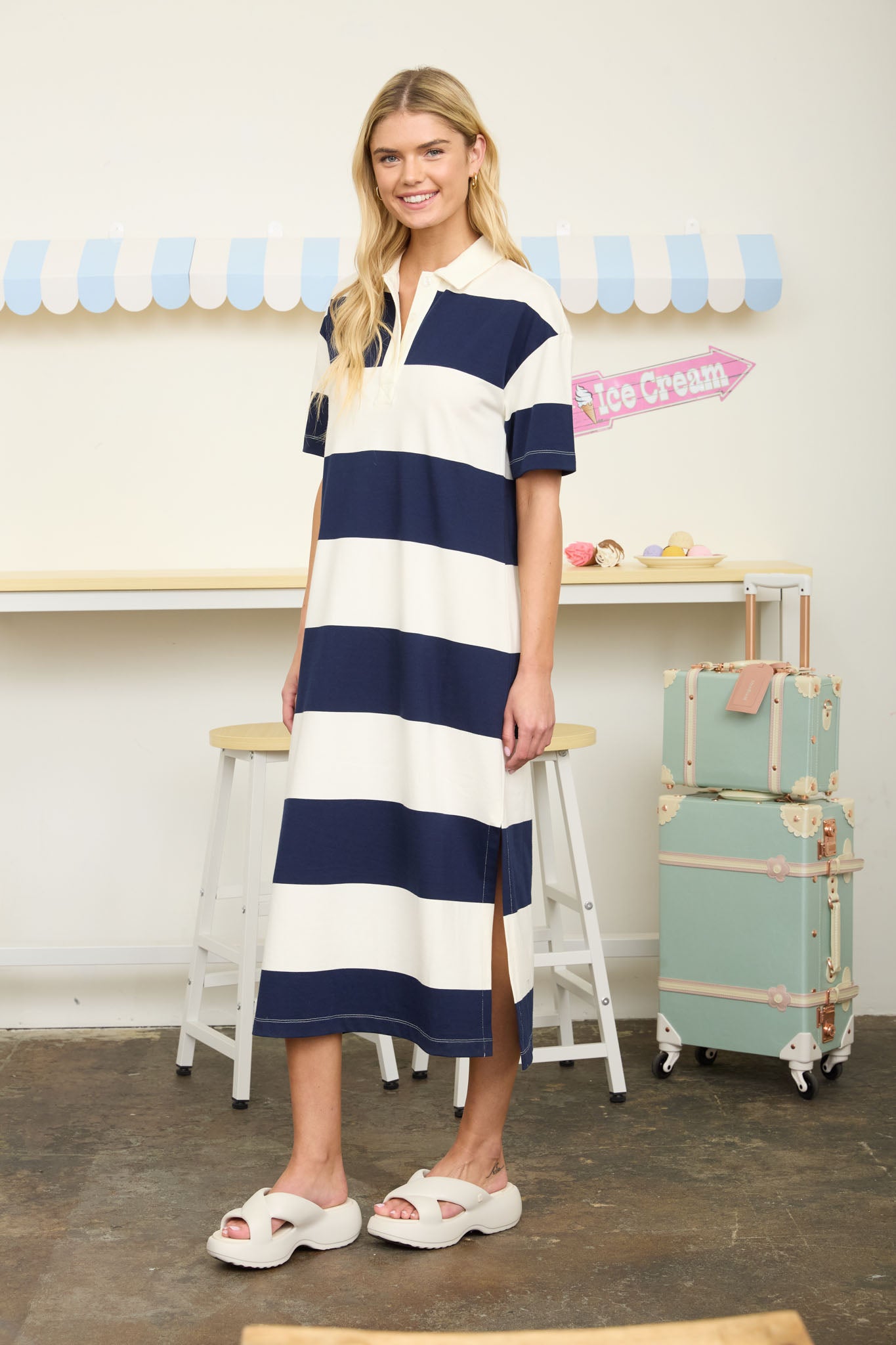 WIDE STRIPE COLLARED SHORT SLEEVE MIDI SHIRT DRESS