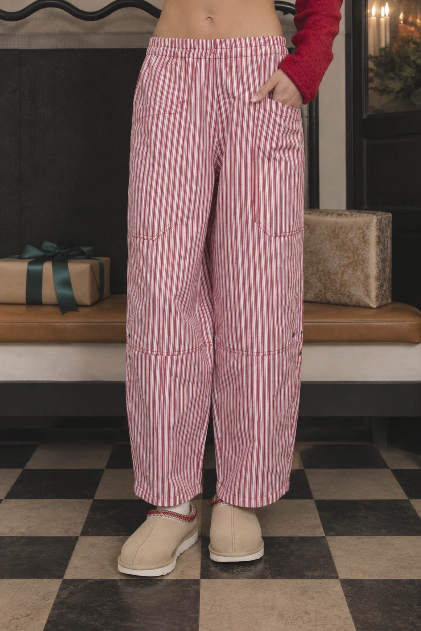 STRIPE POCKET DETAIL WIDE LEG PANTS