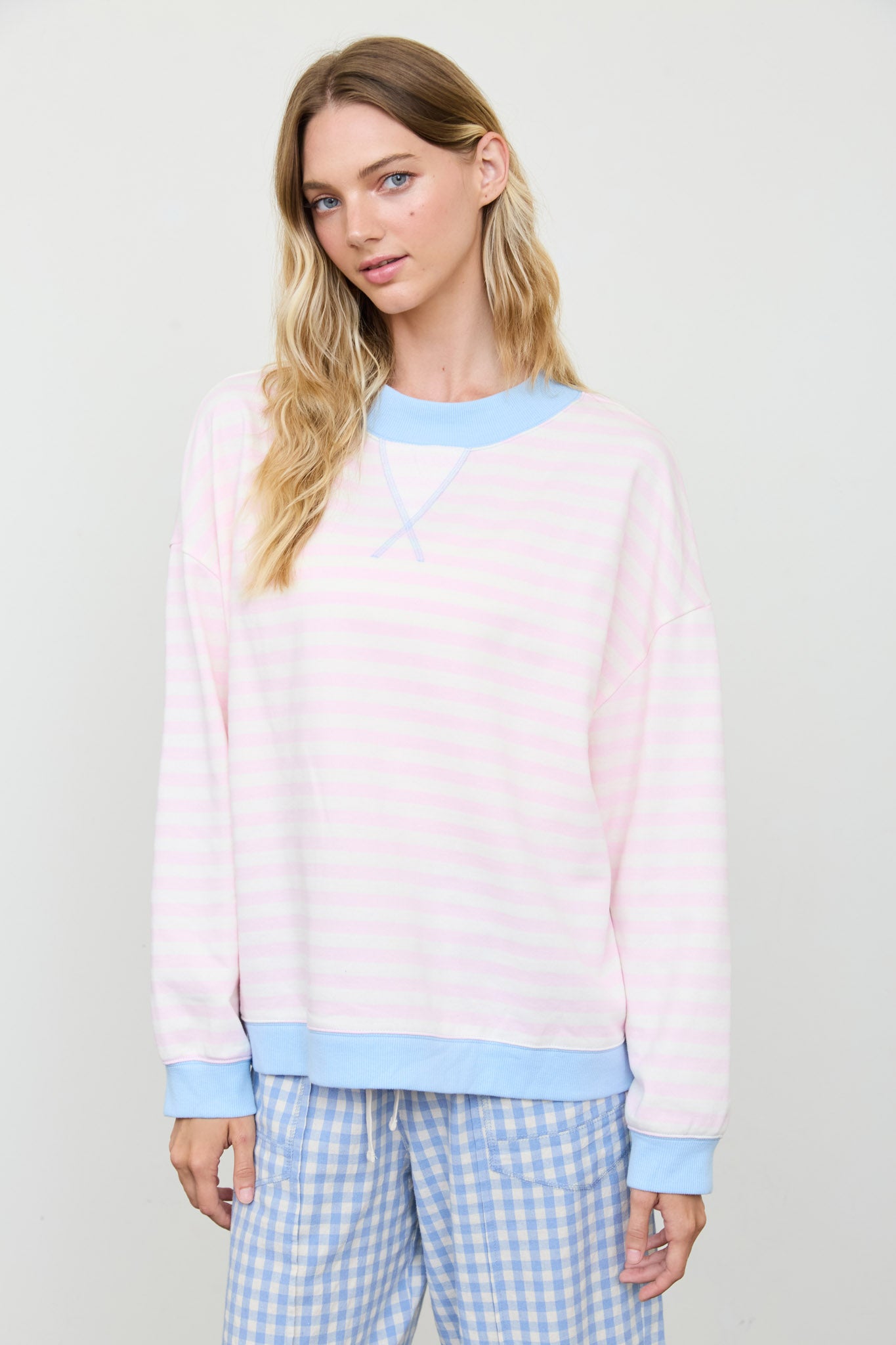 V STITCH STRIPED RIB TRIM LONG SLEEVE KNIT TOP (PRE-ORDER)