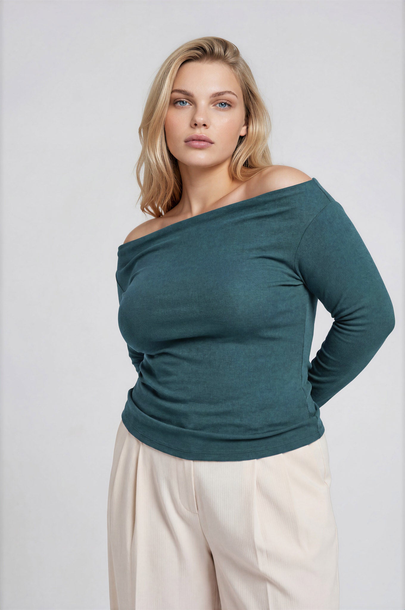 PLUS BOAT NECK PINTUCK DETAIL LONG SLEEVE KNIT TOP