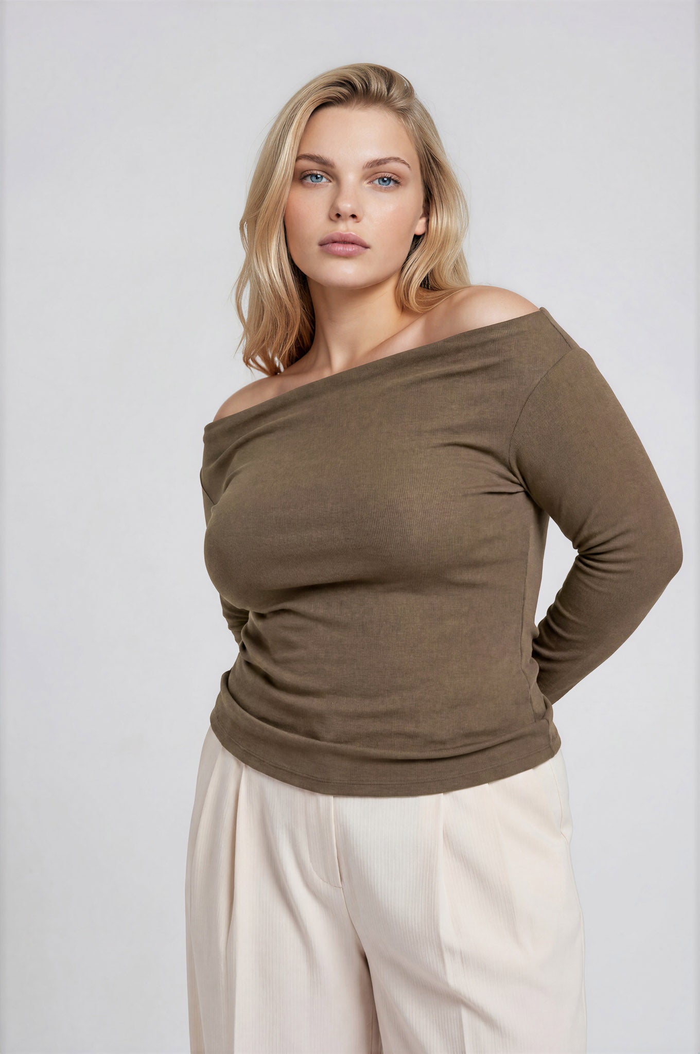 PLUS BOAT NECK PINTUCK DETAIL LONG SLEEVE KNIT TOP