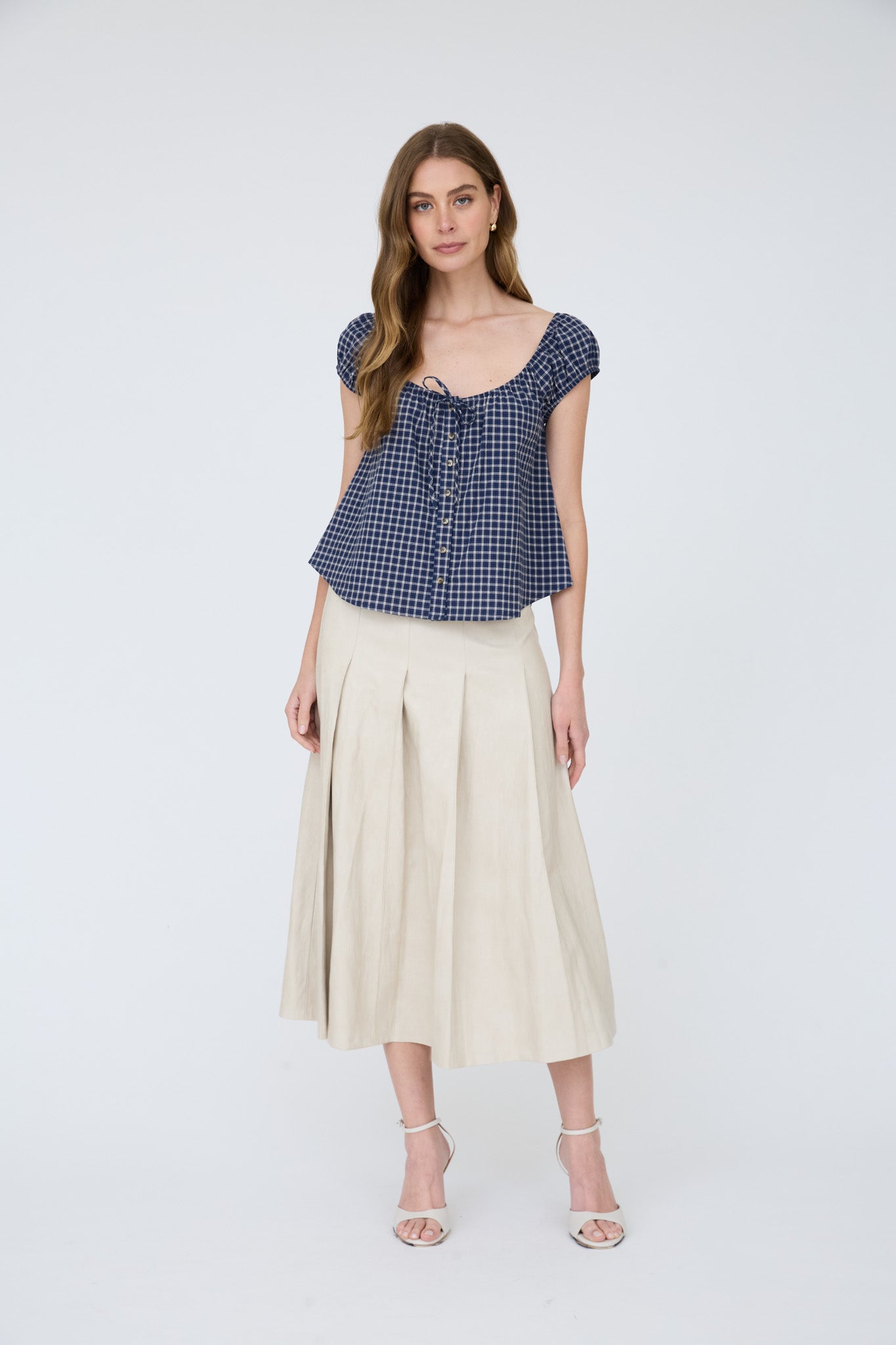 PLAID FRONT TIE BUTTON DOWN SHORT SLEEVE TOP