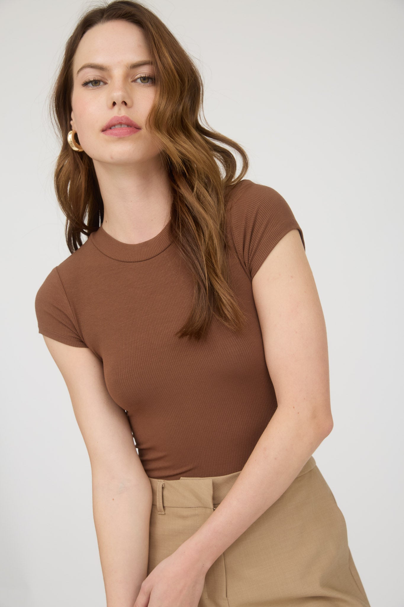 ROUND NECK SHORT SLEEVE KNIT BODYSUIT