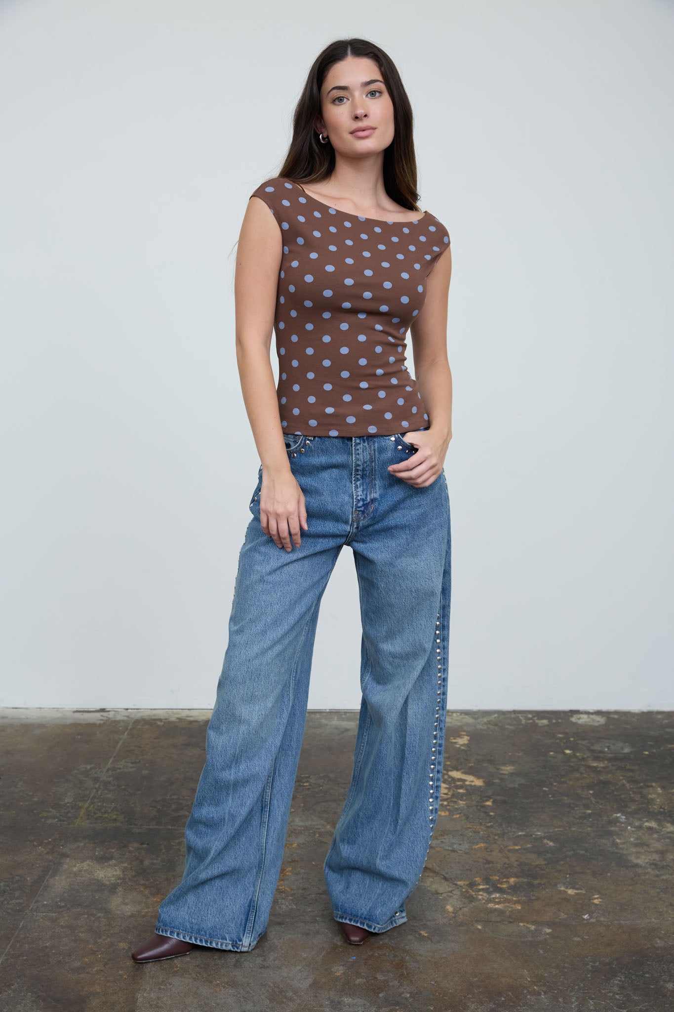 POLKA DOT BOAT NECK SEAMLESS KNIT TOP (PRE-ORDER)