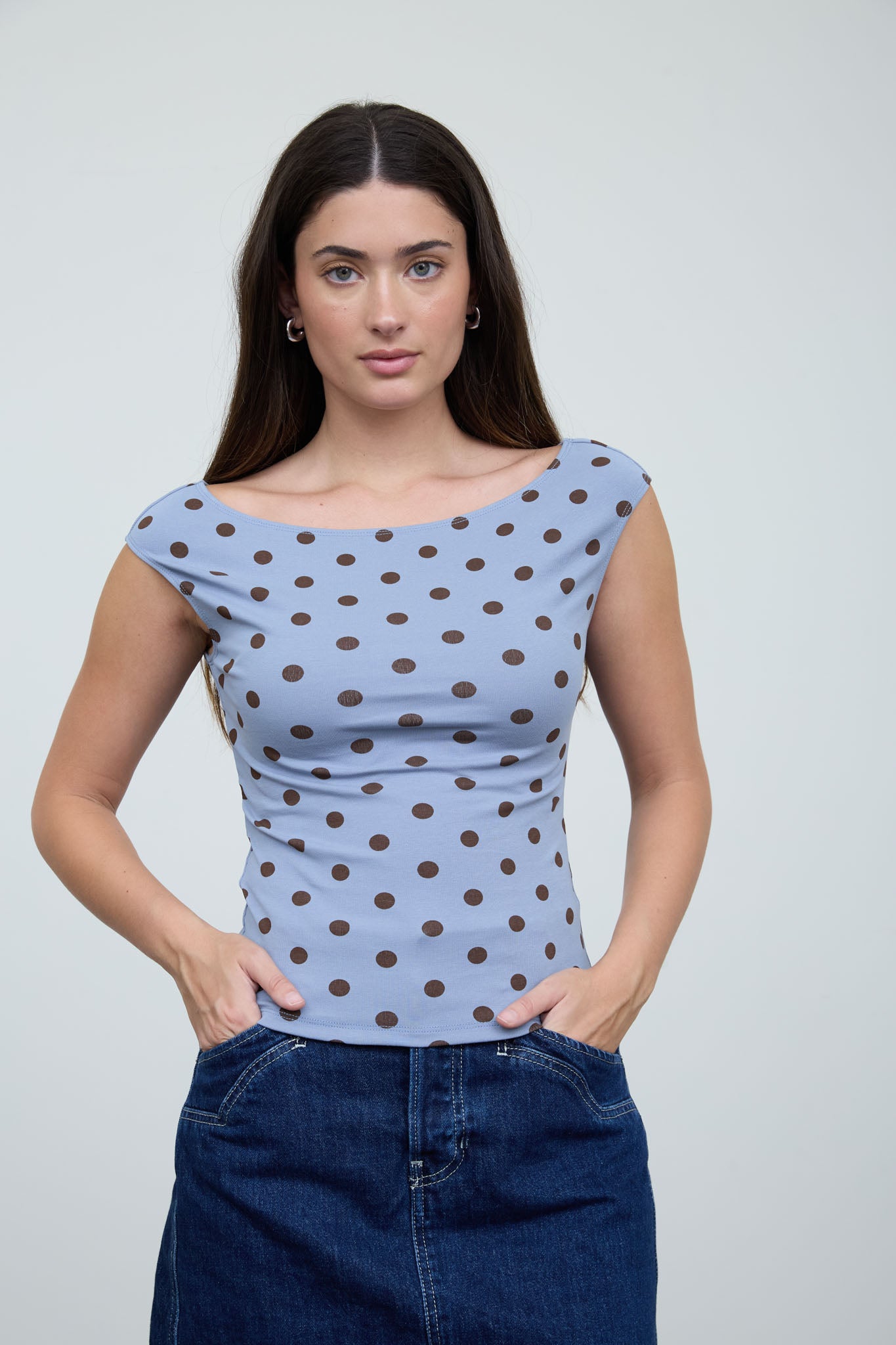 POLKA DOT BOAT NECK SEAMLESS KNIT TOP (PRE-ORDER)