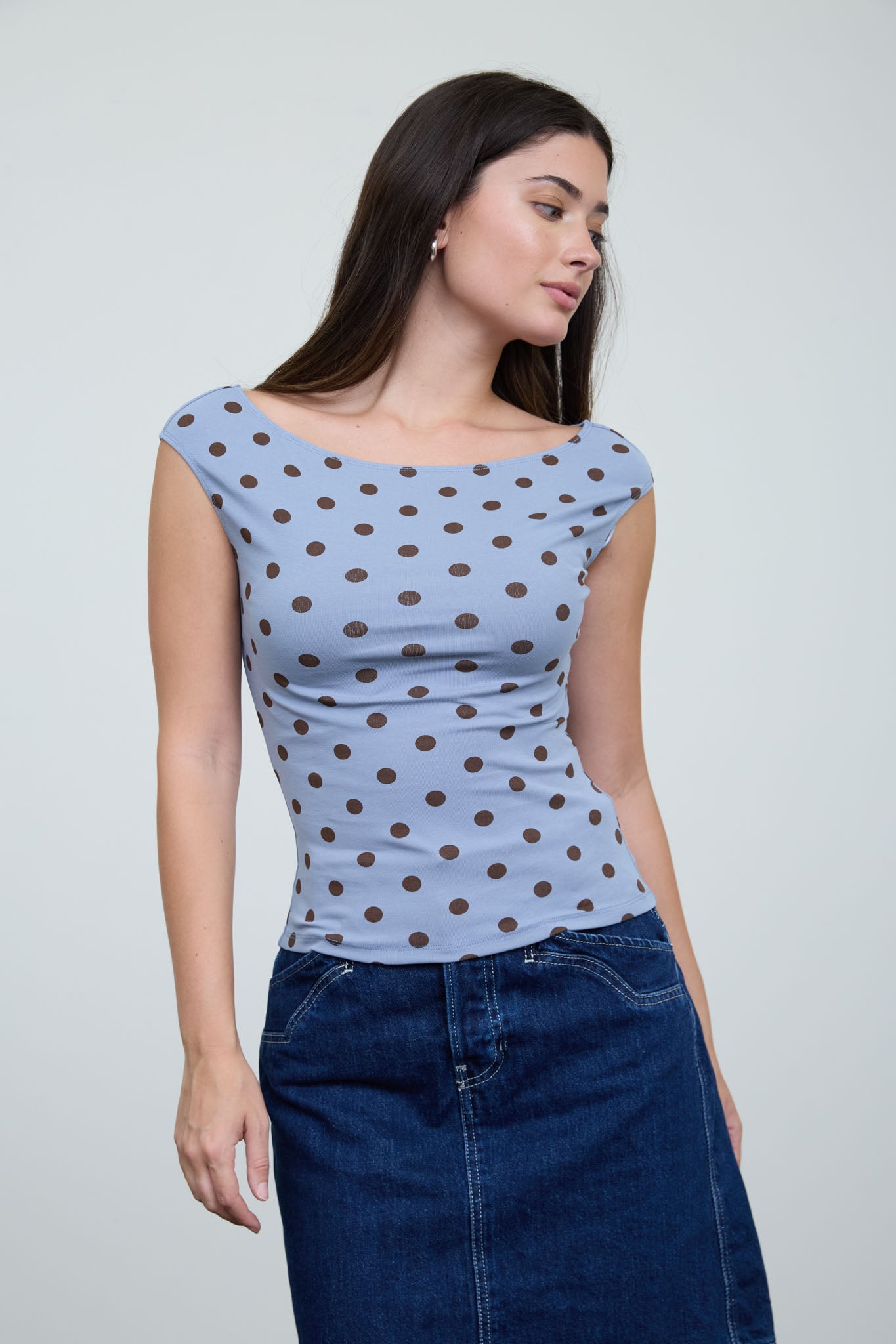 POLKA DOT BOAT NECK SEAMLESS KNIT TOP (PRE-ORDER)
