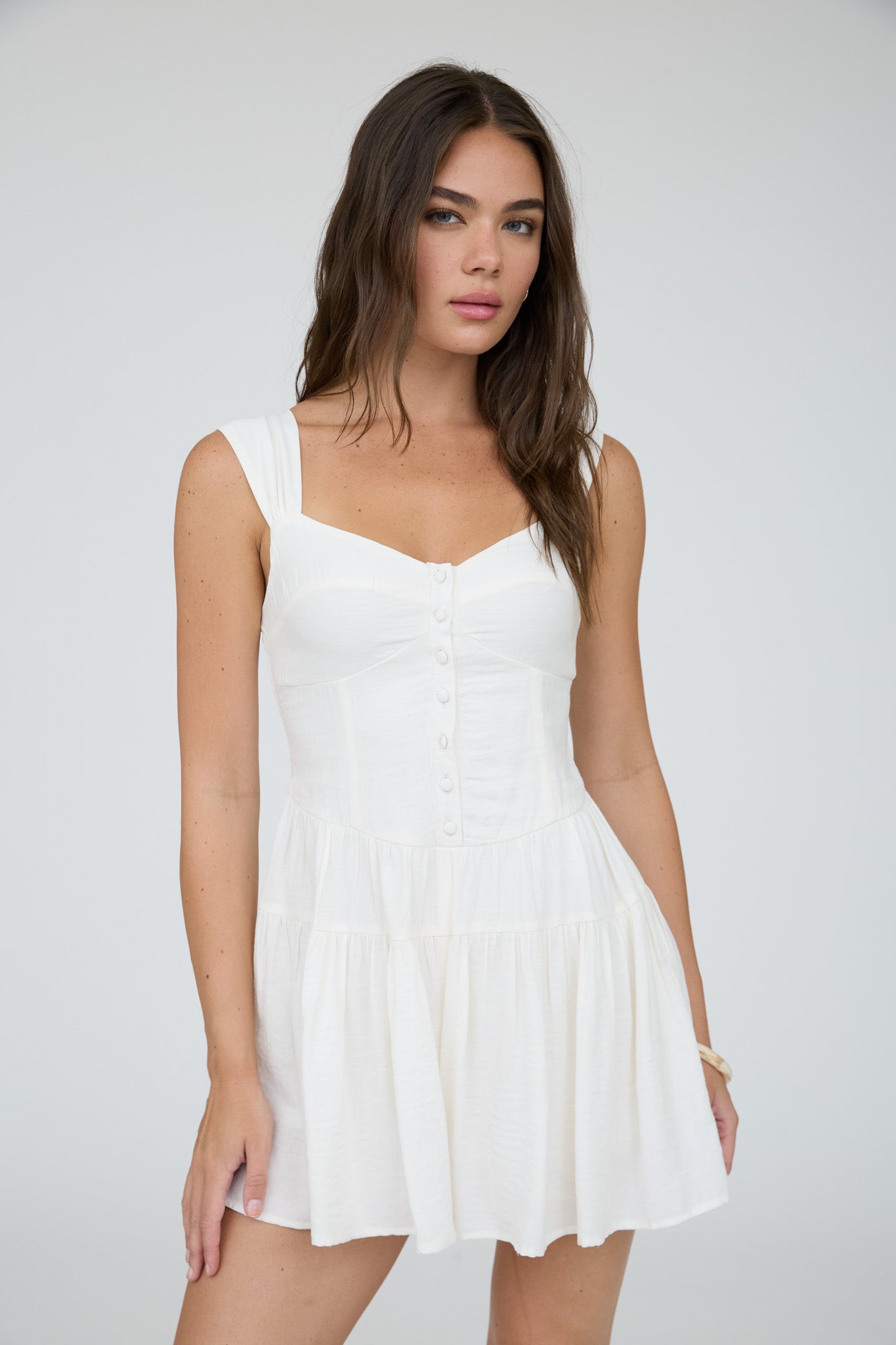 BUTTON DOWN SLEEVELESS ROMPER (PRE-ORDER)