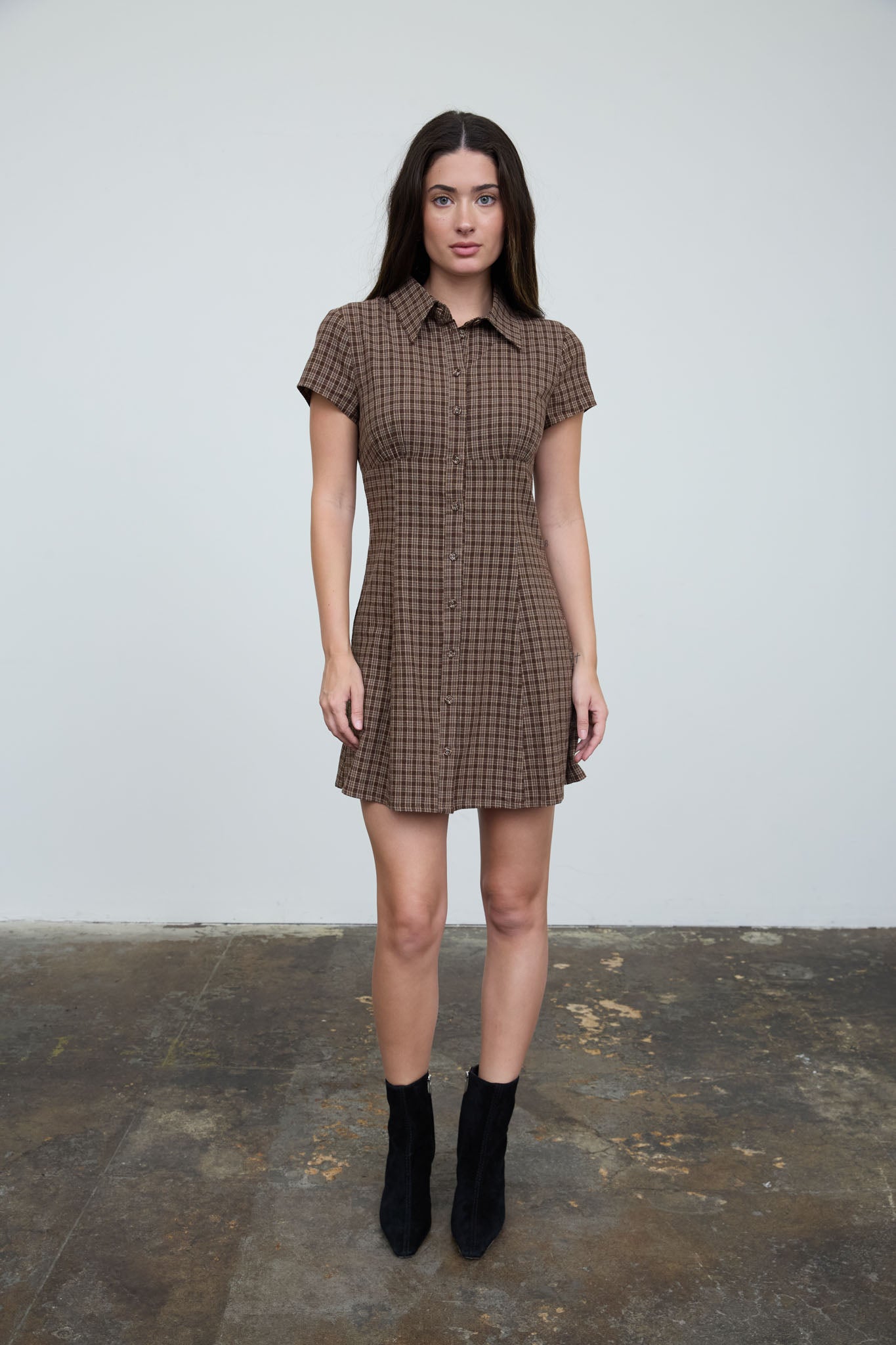SHIRT COLLAR BUTTON-FRONT PLAID MINI DRESS