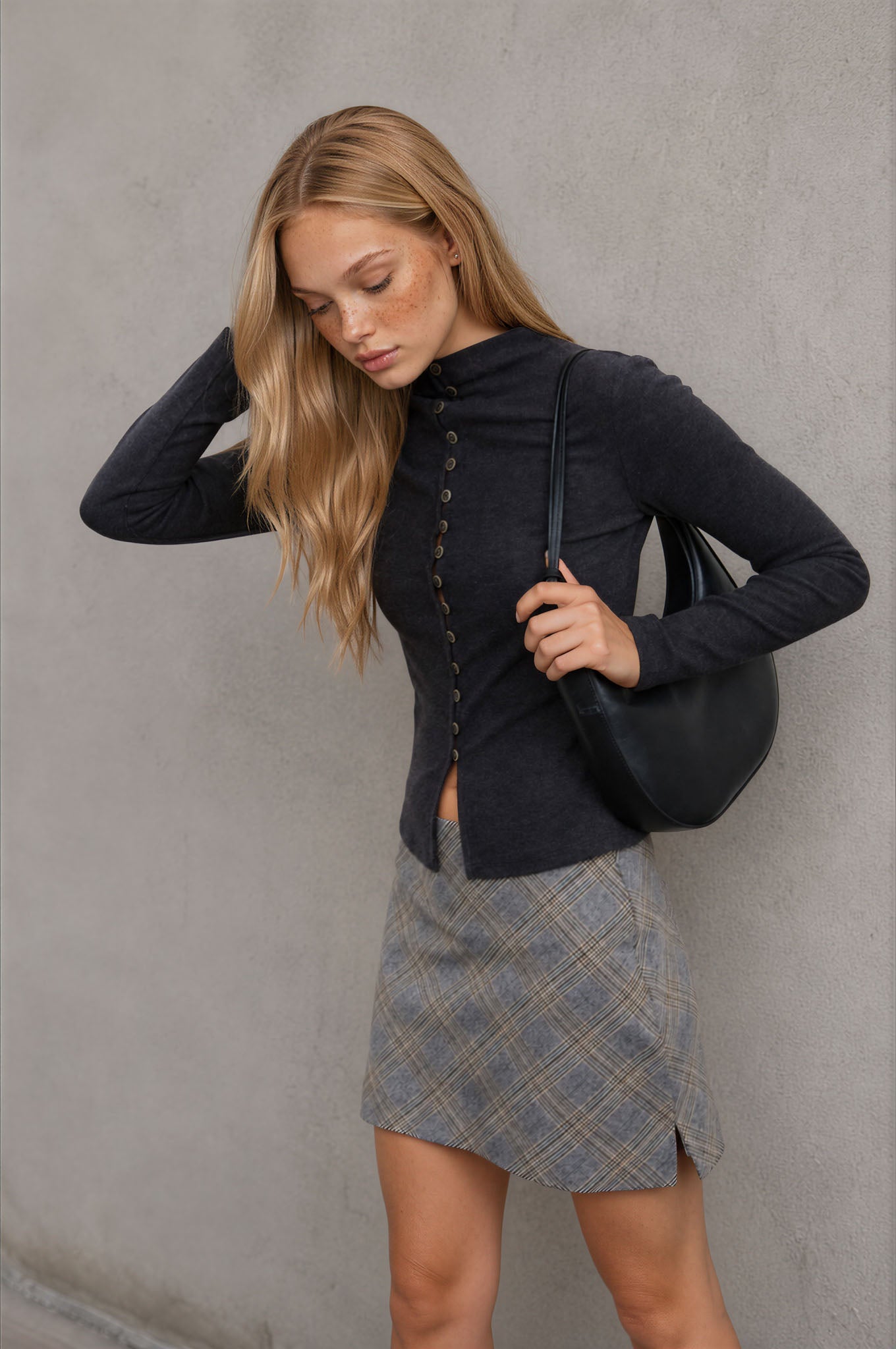 BUTTON FRONT MOCK NECK LONG SLEEVE KNIT TOP