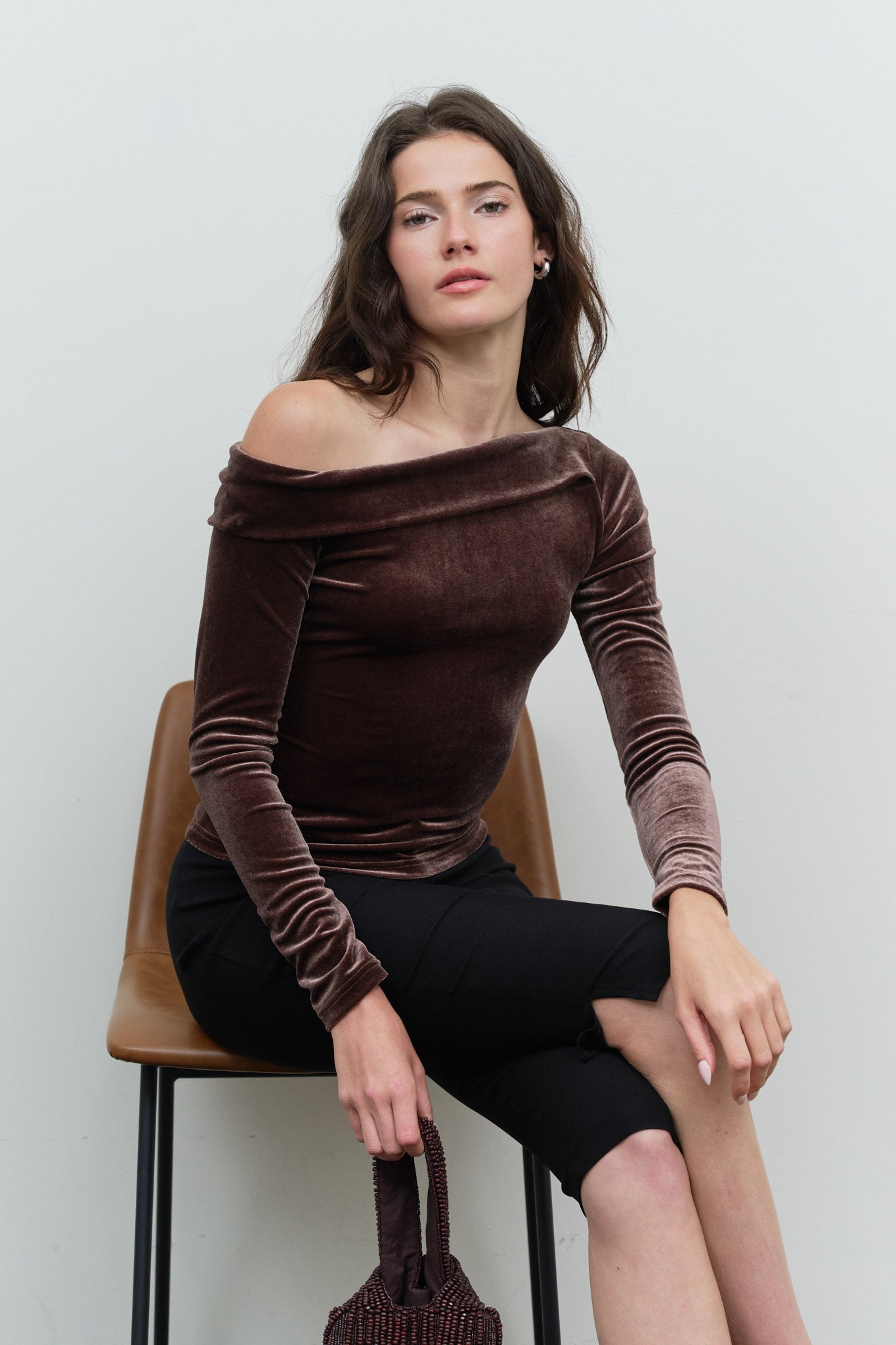 VELVET OFF-SHOULDER LONG SLEEVE KNIT TOP