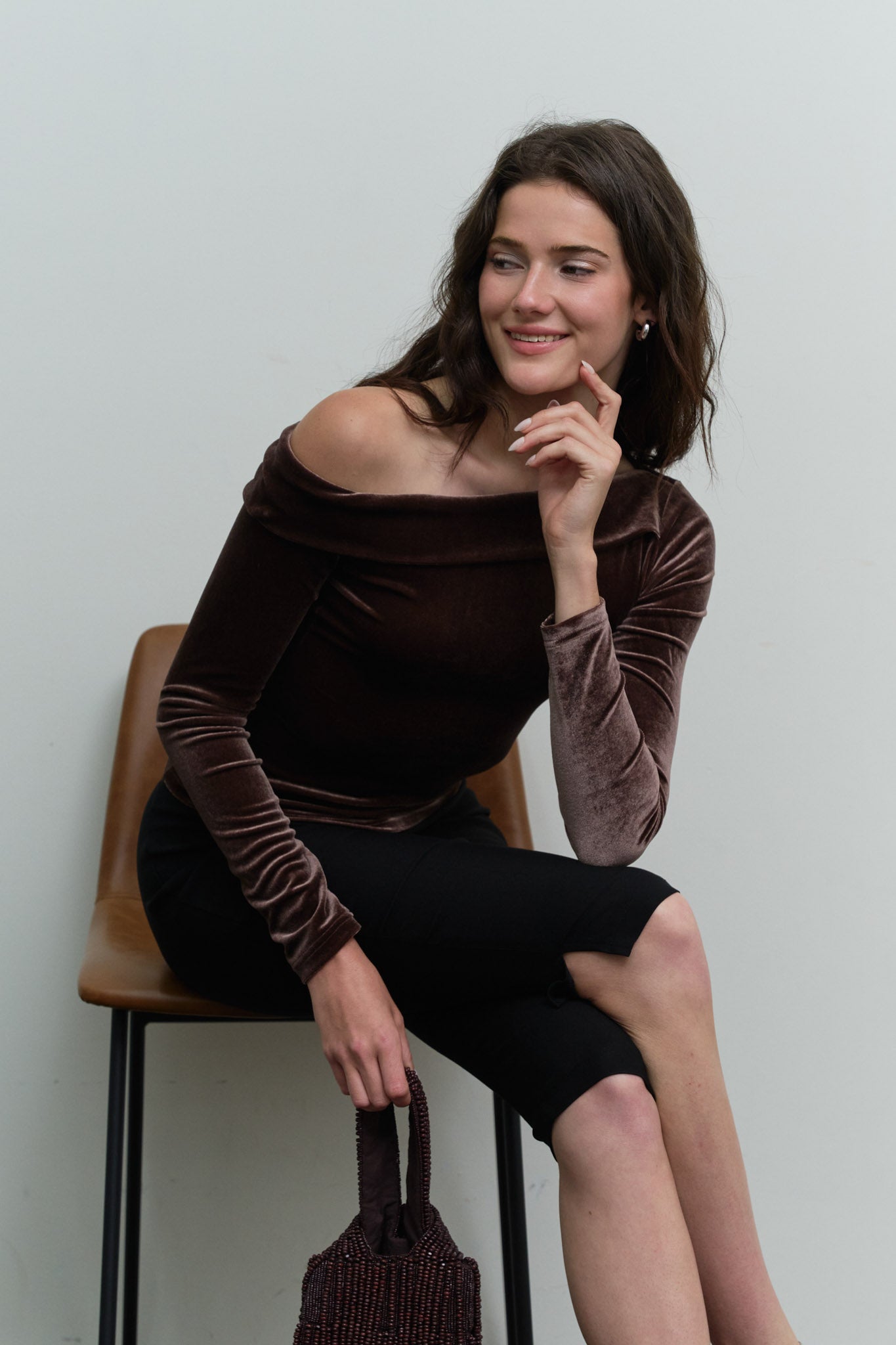 VELVET OFF-SHOULDER LONG SLEEVE KNIT TOP