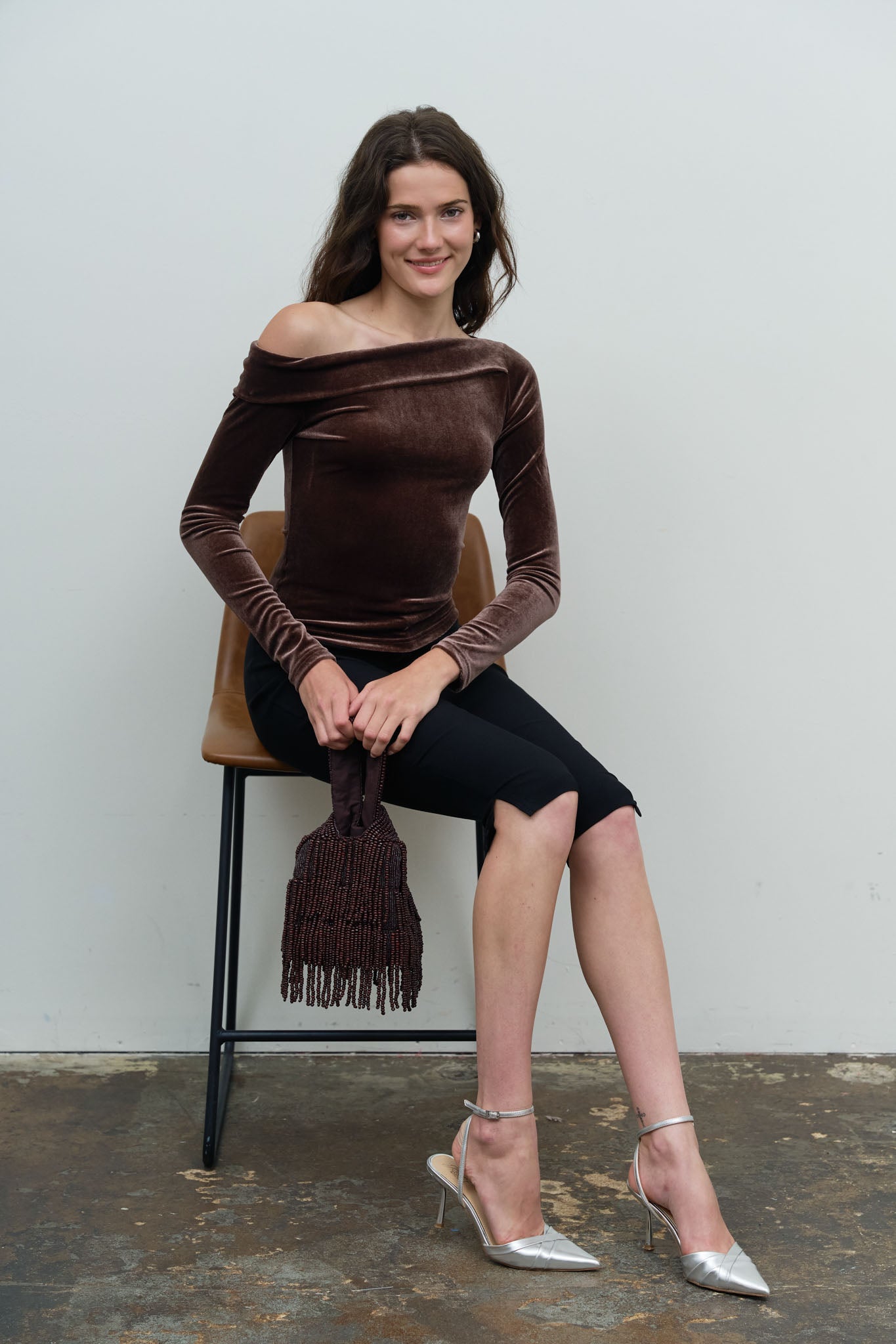 VELVET OFF-SHOULDER LONG SLEEVE KNIT TOP