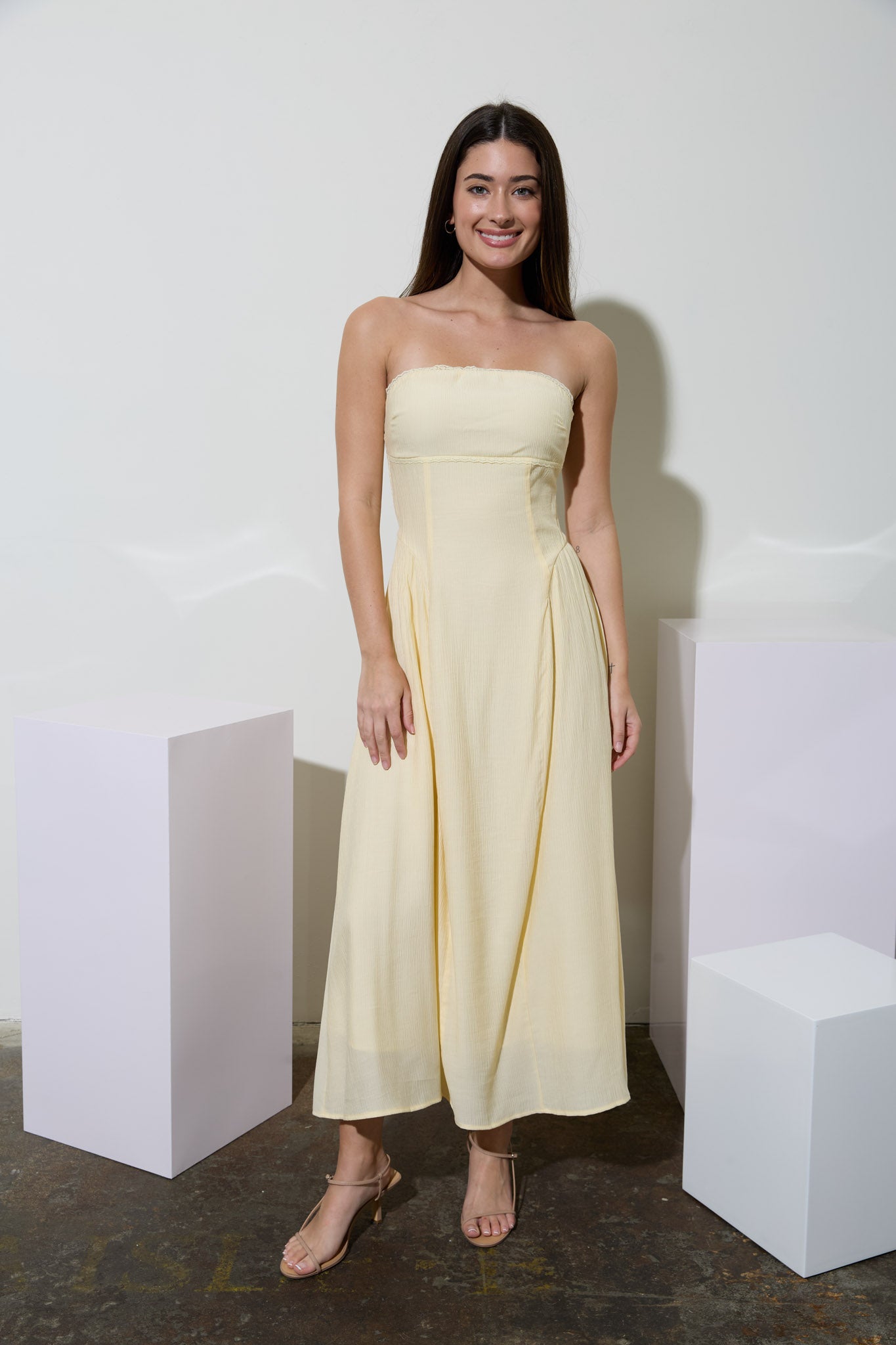 LACE TRIM STRAPLESS GATHERED DETAIL MIDI DRESS (PRE-ORDER)