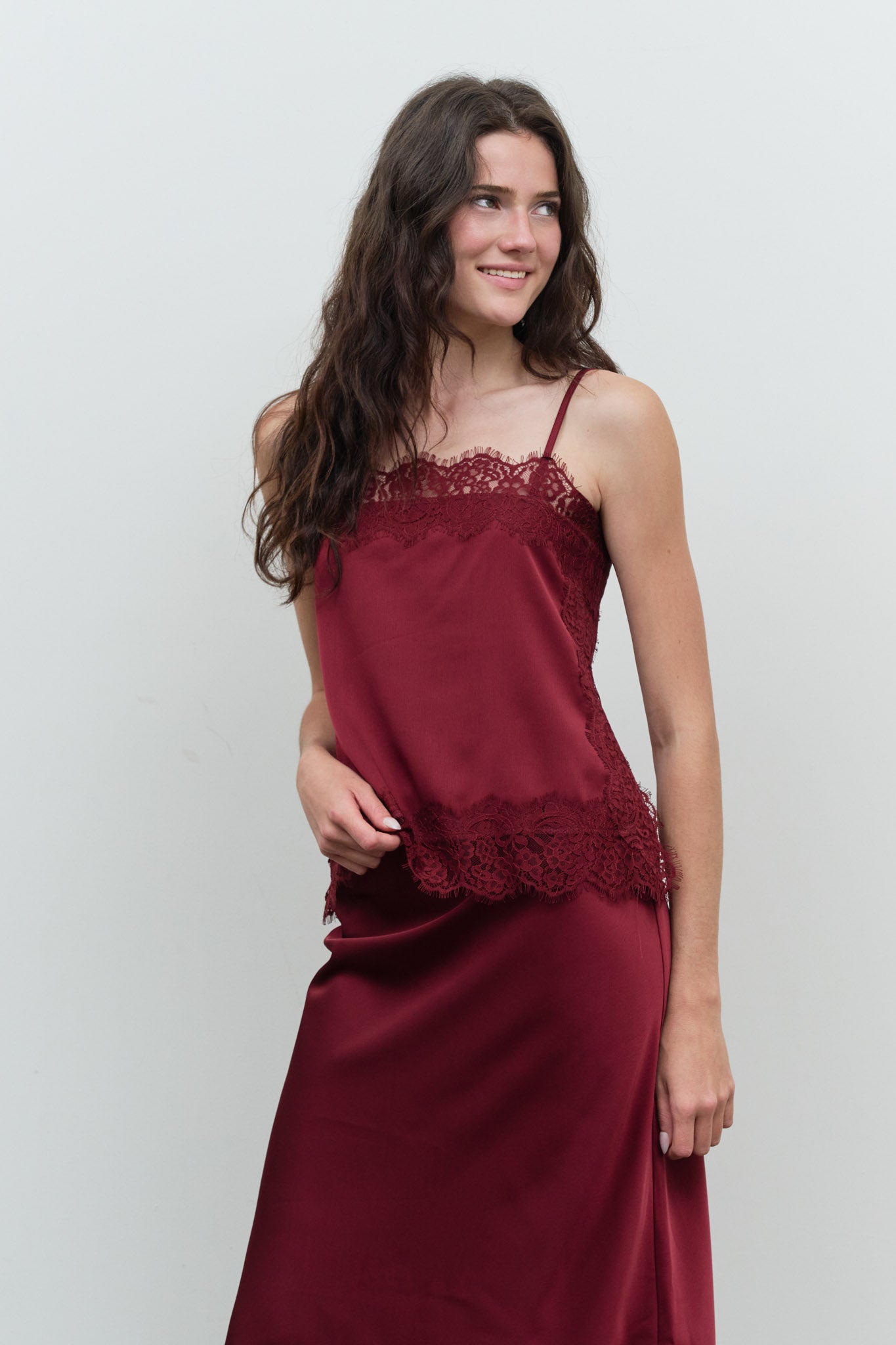 SATIN LACE TRIM DETAIL CAMI