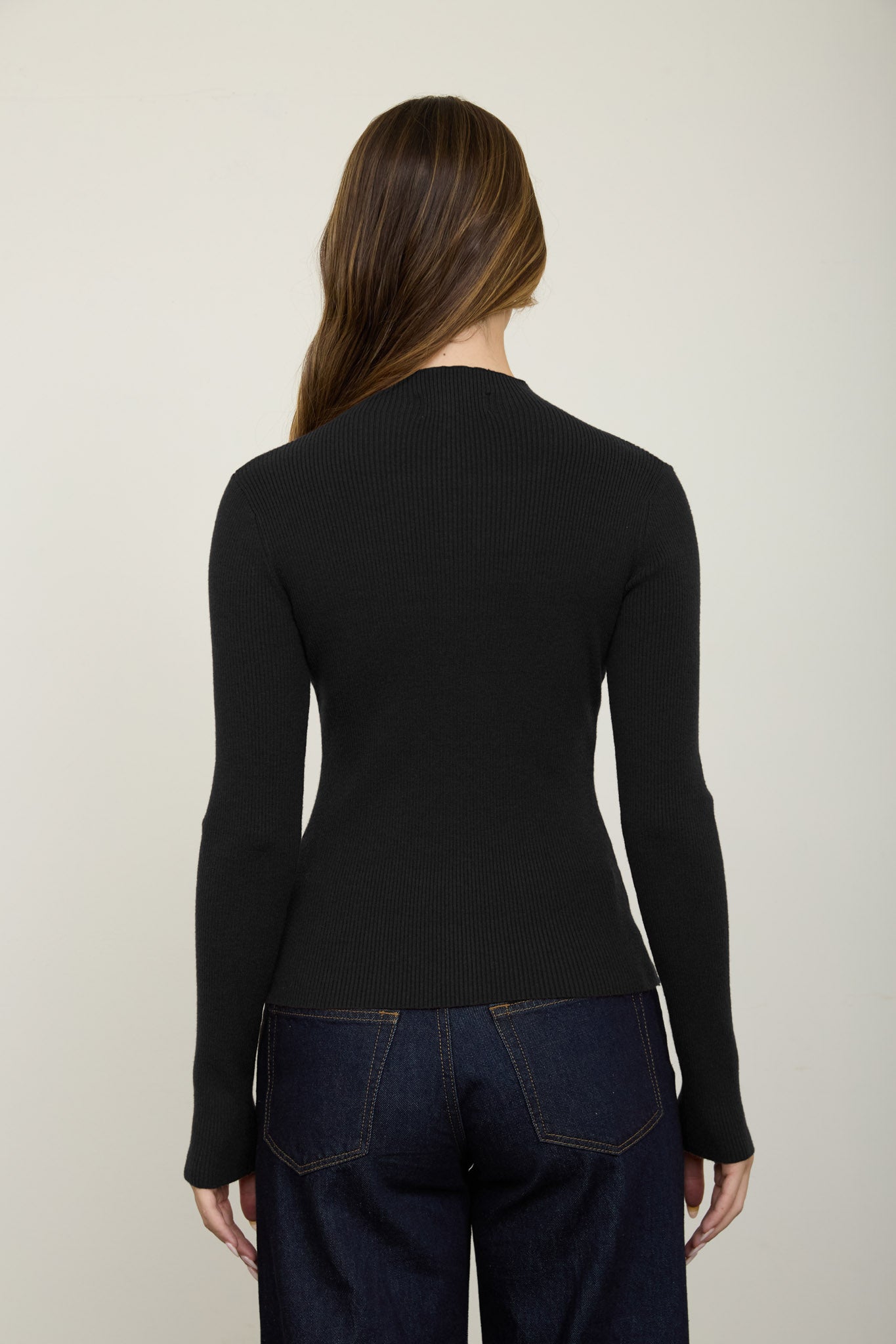 MOCK NECK SCALLOPED BUTTON KNIT CARDIGAN