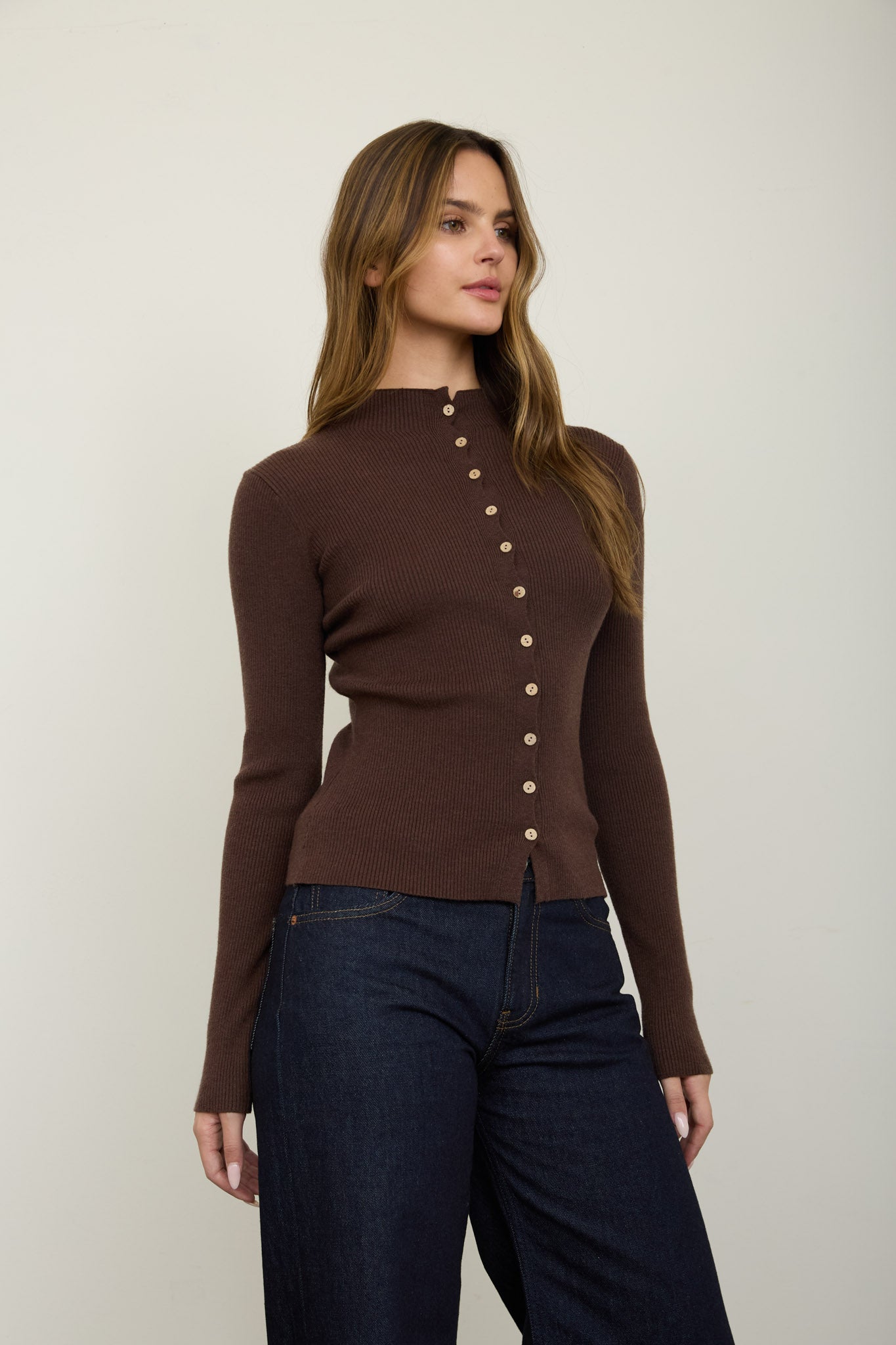 MOCK NECK SCALLOPED BUTTON KNIT CARDIGAN