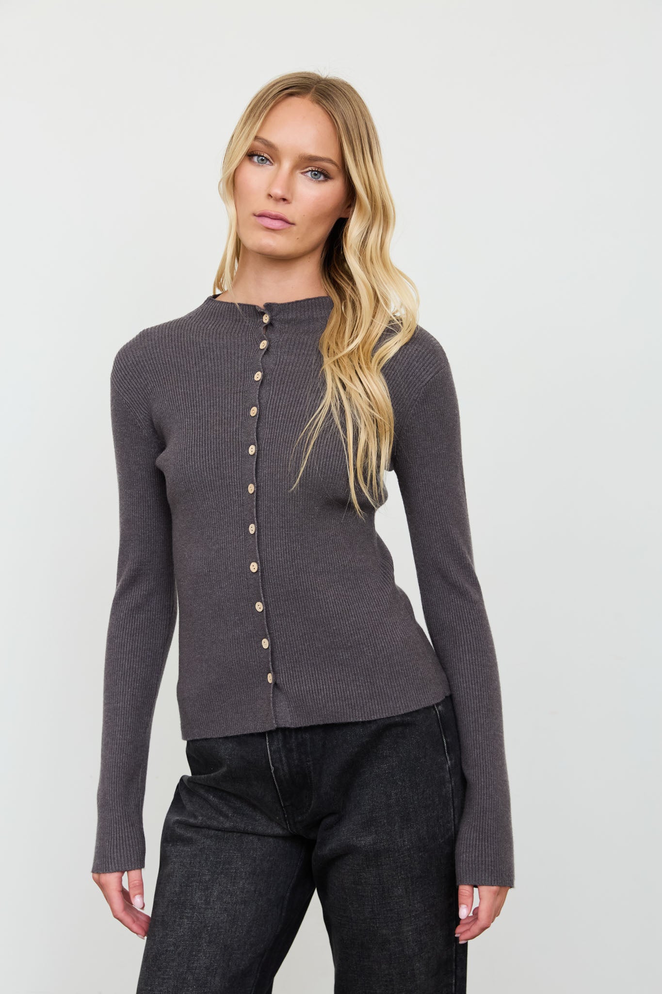 MOCK NECK SCALLOPED BUTTON KNIT CARDIGAN