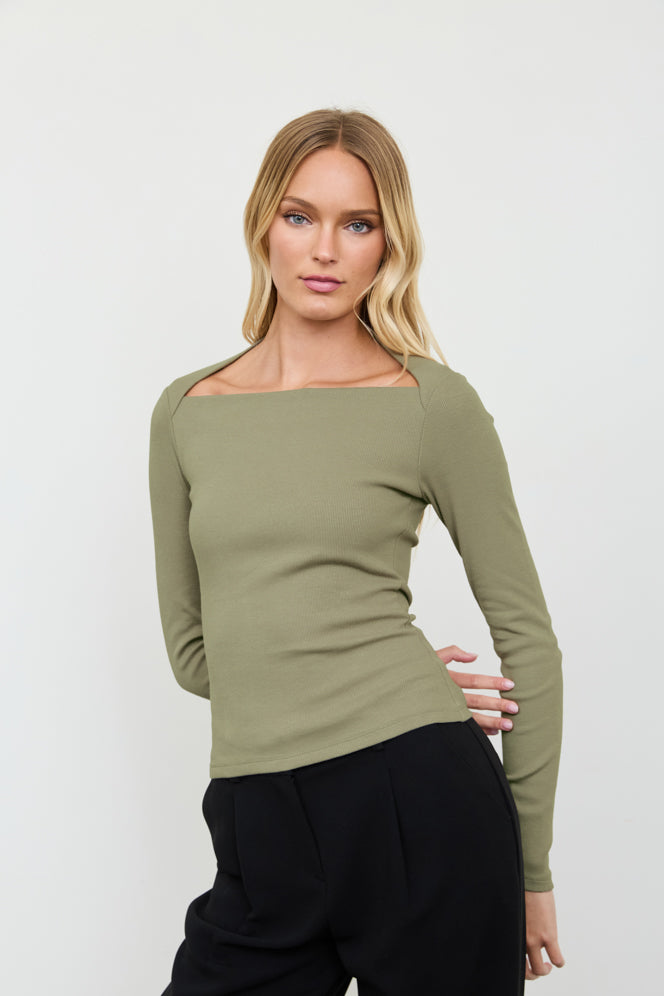 BOAT ENVELOPE NECK LONG SLEEVE KNIT TOP