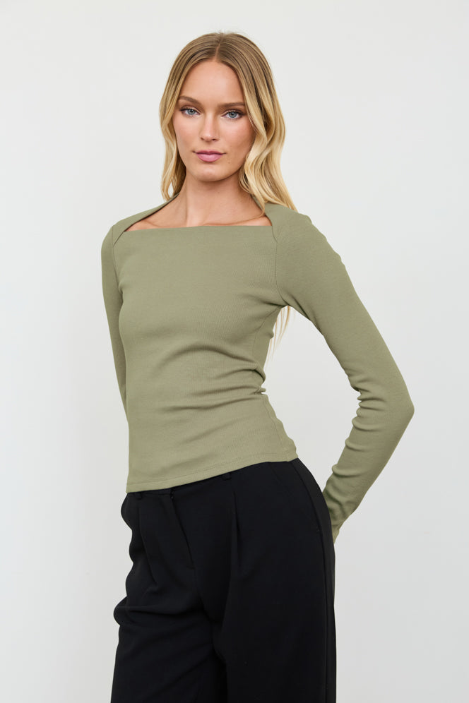 BOAT ENVELOPE NECK LONG SLEEVE KNIT TOP