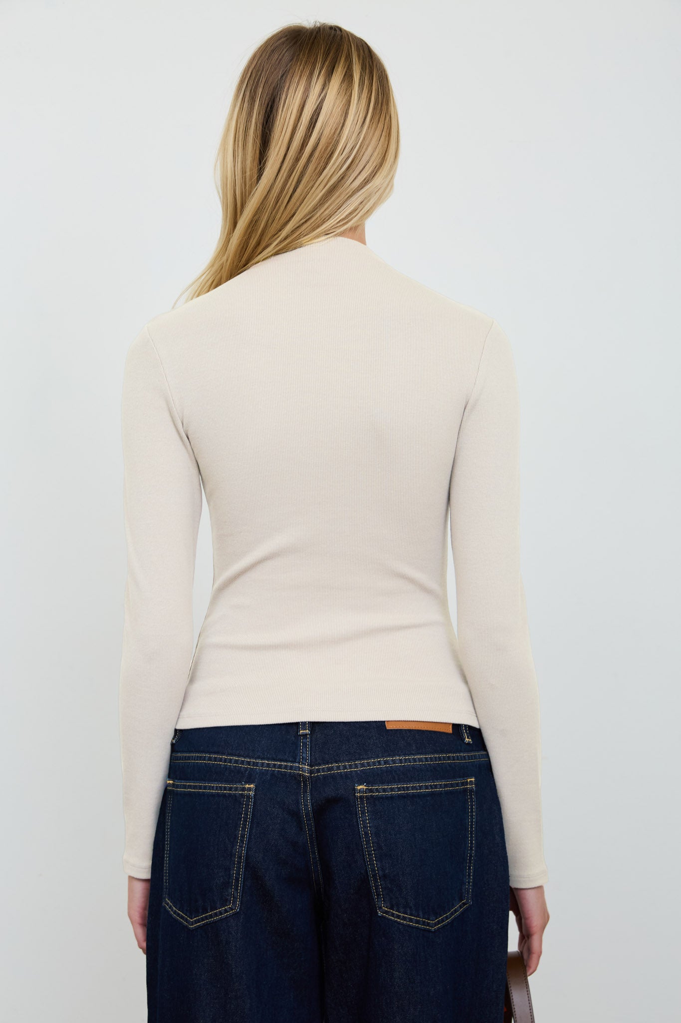 RIBBED MOCK NECK LONG SLEEVE BODYCON TOP
